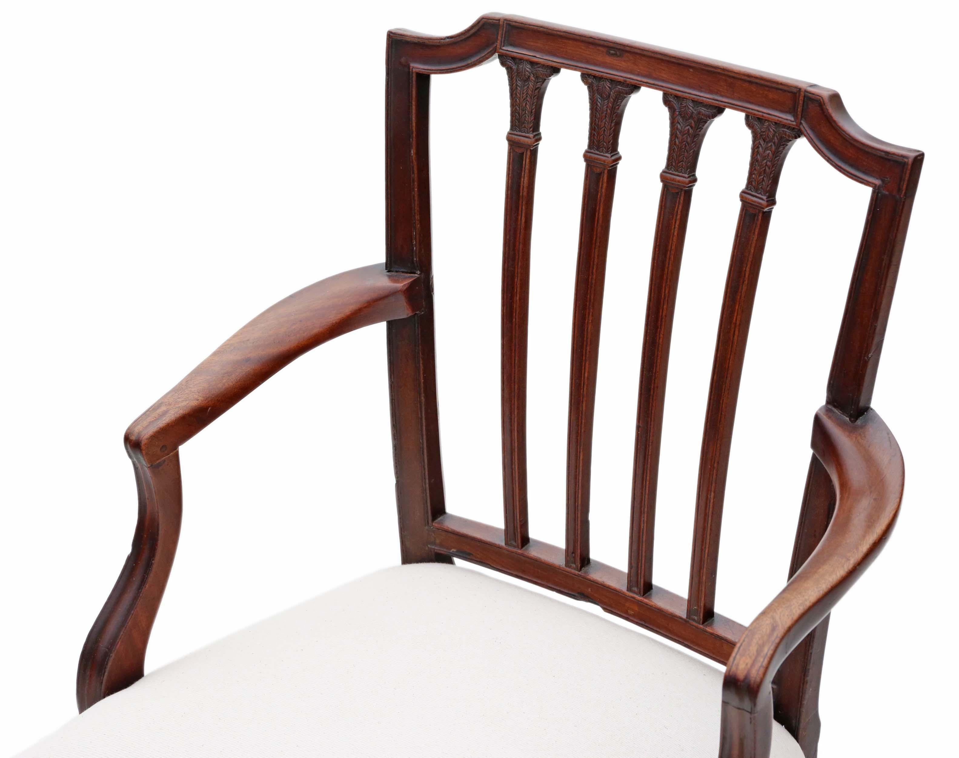 Bois Fauteuil d'antiquités de qualité supérieure en acajou du début du XIXe siècle, fauteuil à l'accoudoir en vente