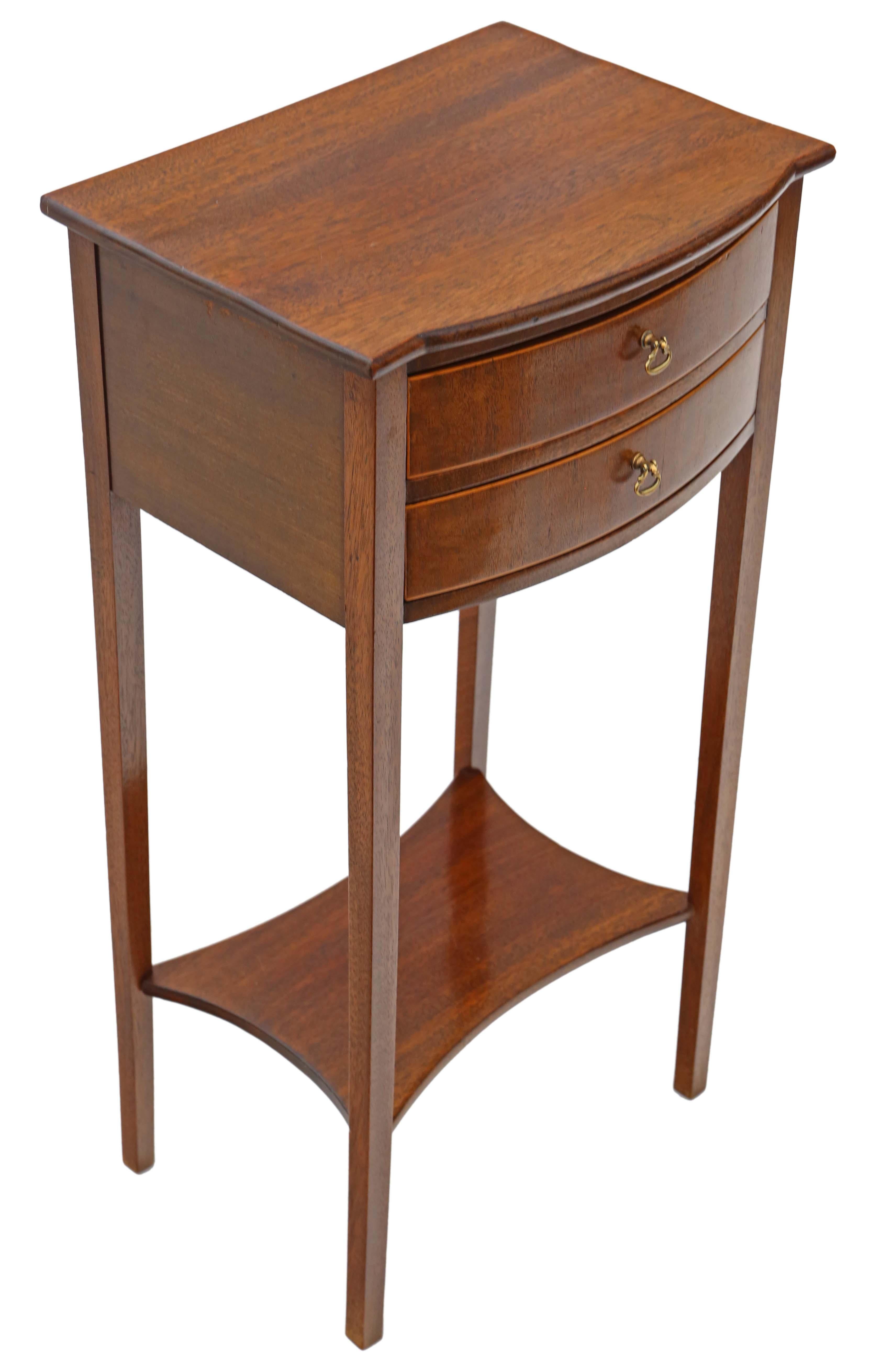Early 20th Century  Antique fine quality Georgian revival bowfront mahogany bedside table C1910 For Sale