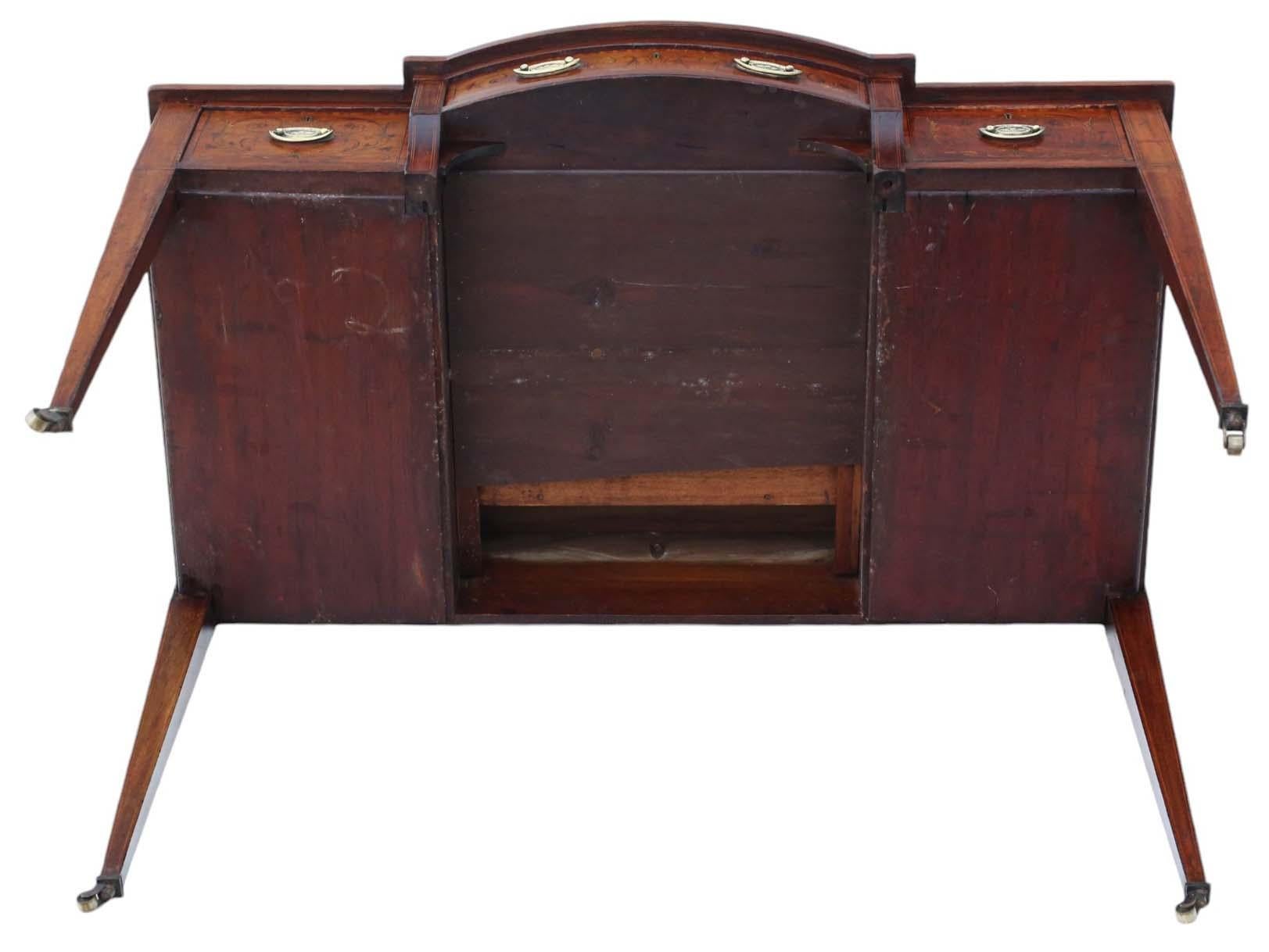 Ancienne table à écrire en acajou marqueté de belle qualité Bureau du 19ème siècle en vente 4