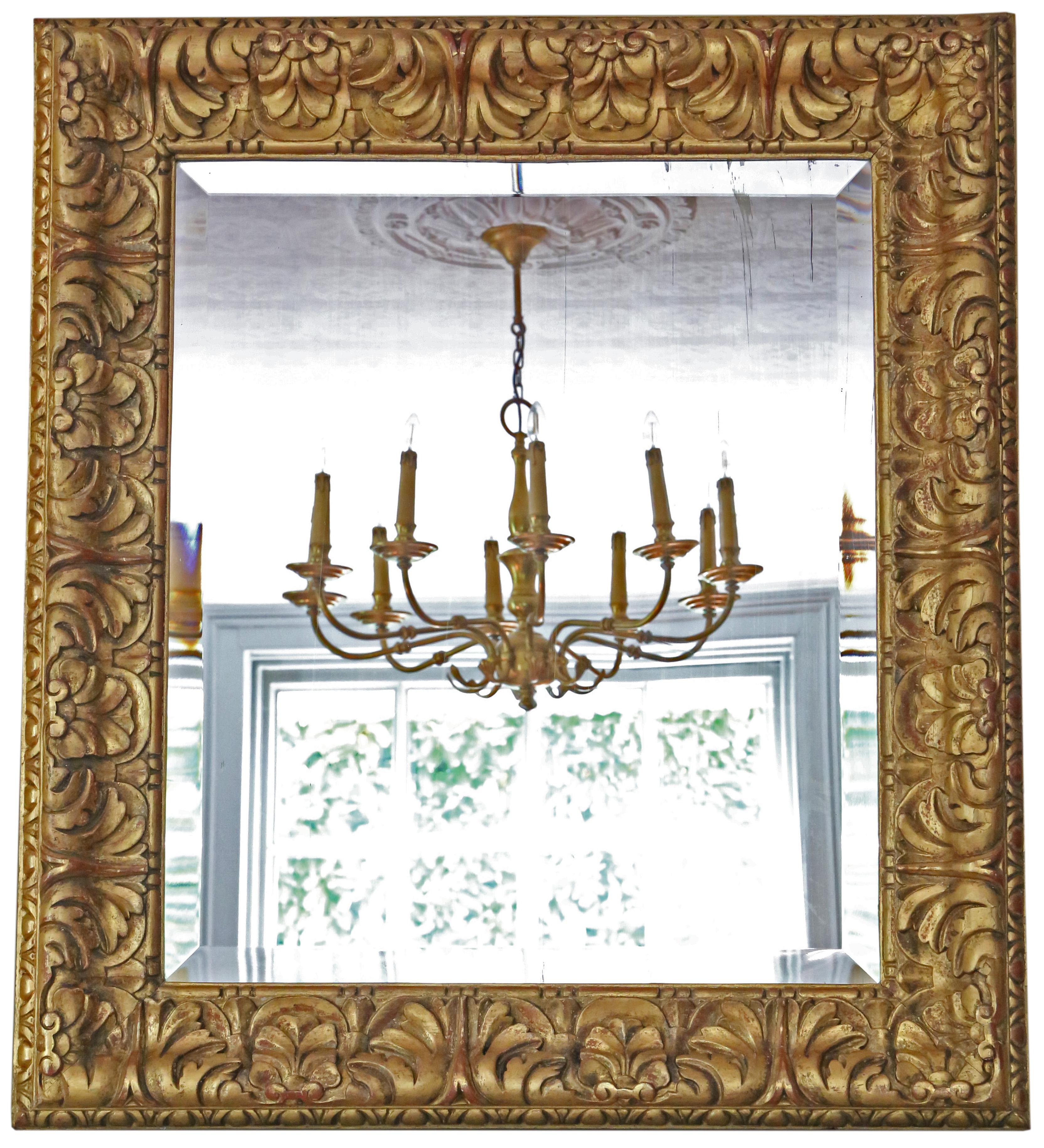 Antiker großer vergoldeter Übermantel- oder Wandspiegel aus dem 19. Jahrhundert mit viel Charme und Eleganz.

Dies ist ein schöner, seltener Spiegel und ein großer dekorativer Fund.

Ein beeindruckender und seltener Fund, der an der richtigen Stelle