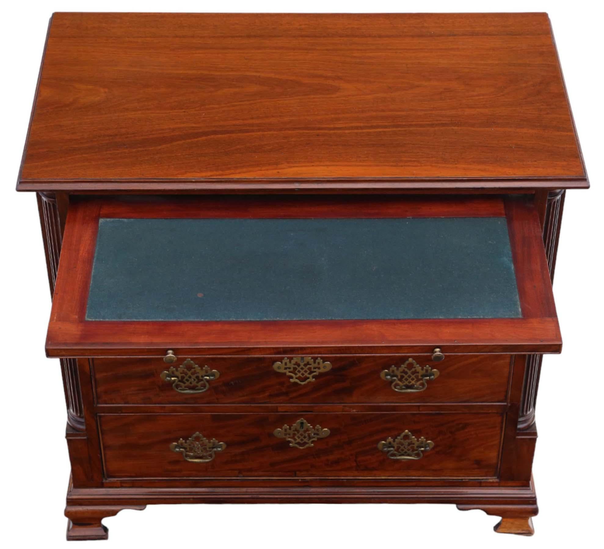 Antique fine quality late 18th Century mahogany batchelor's chest of drawers For Sale 1