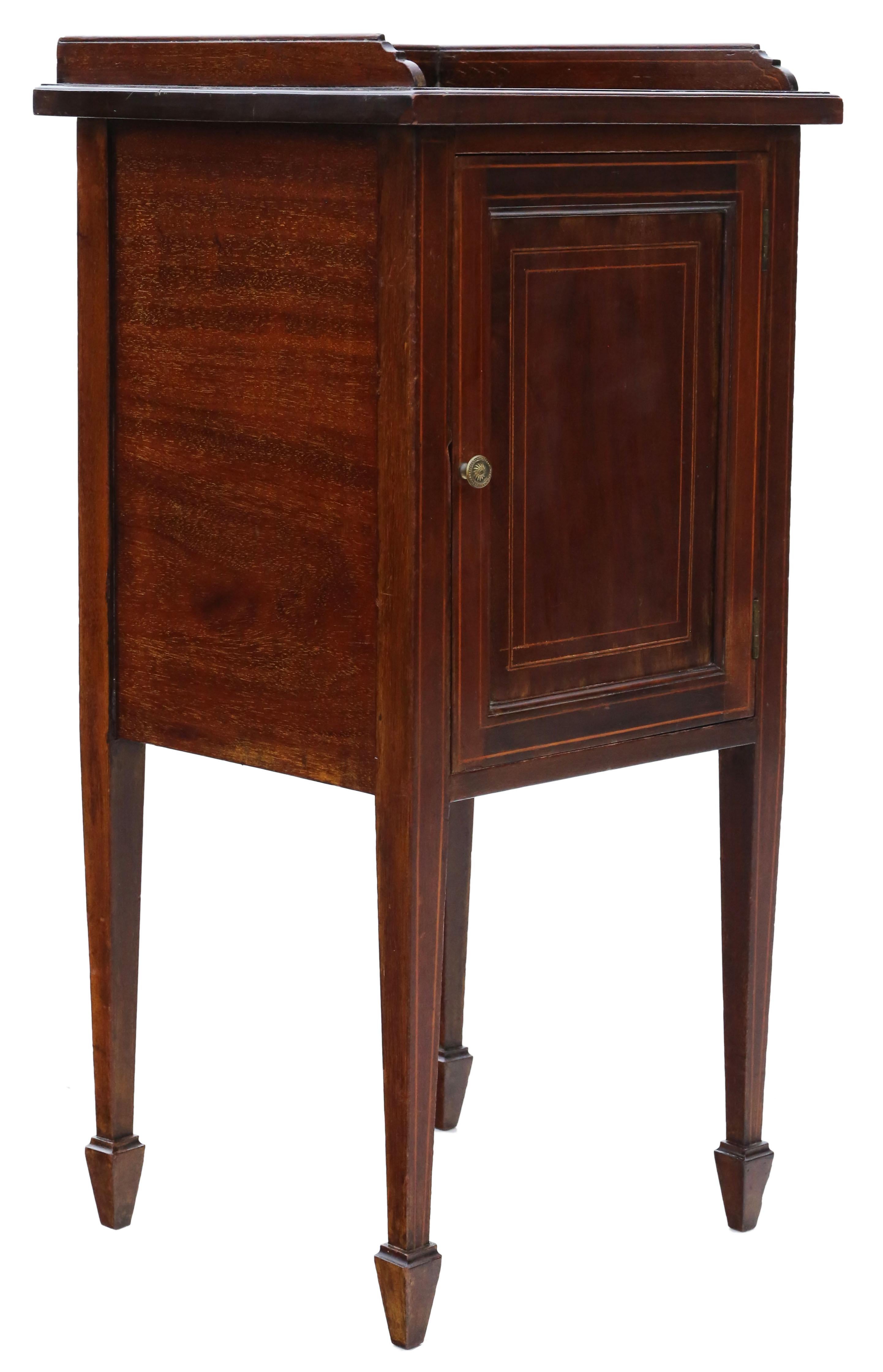 Wood Antique Fine Quality Tray Top Inlaid Mahogany Bedside Table Cupboard, circa 1905 For Sale