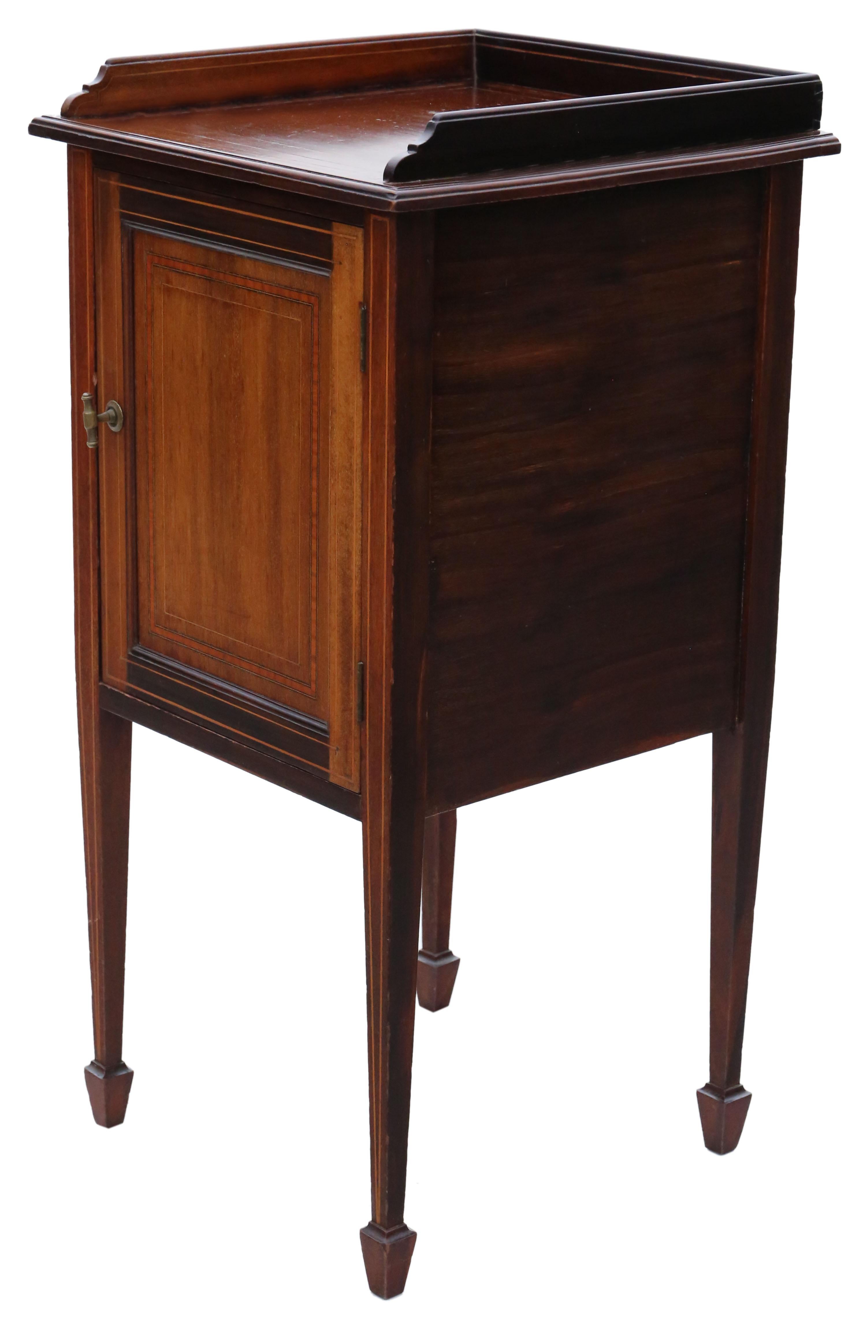 Early 20th Century Antique Fine Quality Tray Top Inlaid Mahogany Bedside Table Cupboard For Sale