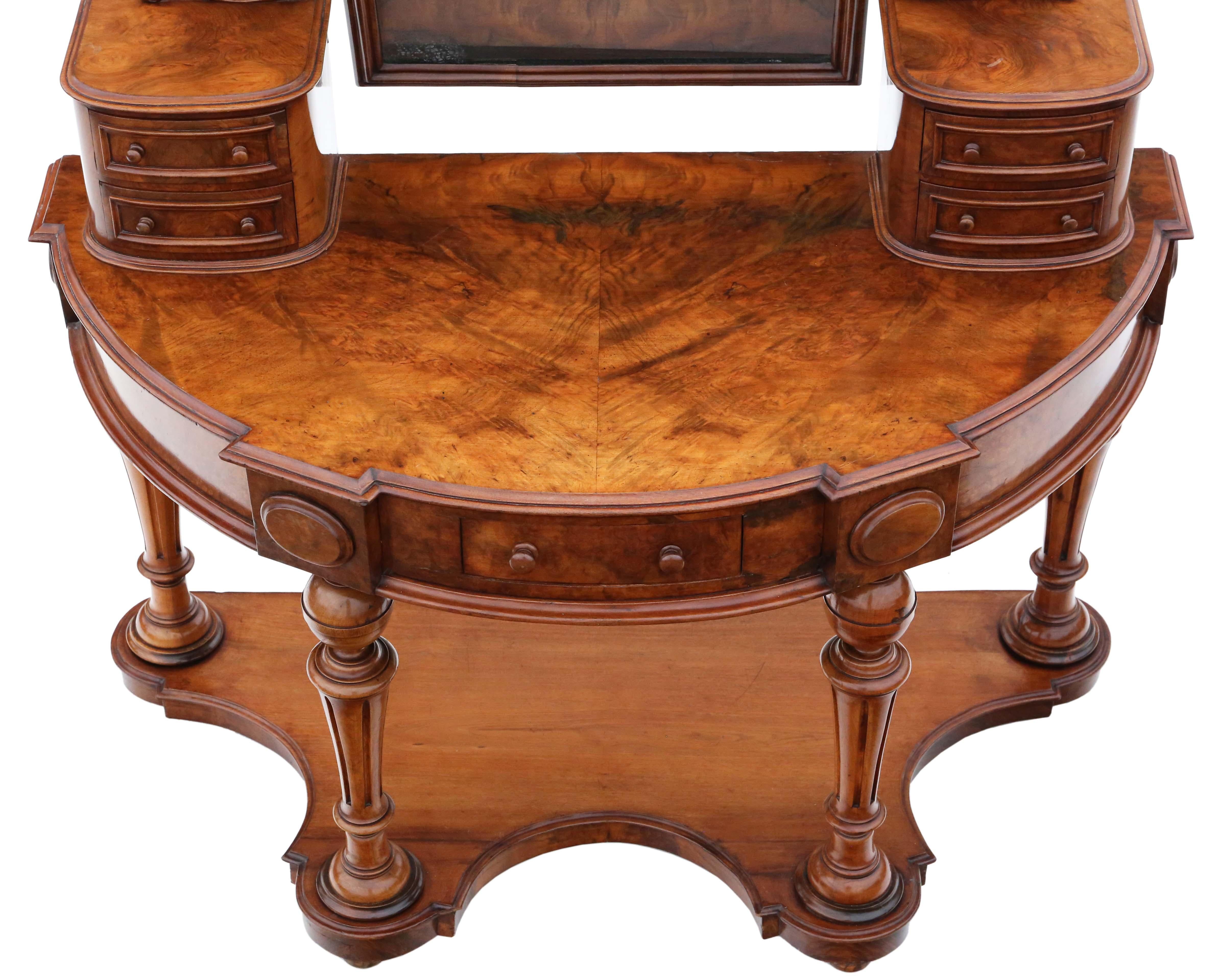 Bois Ancienne table à coiffer Duchess en ronce de noyer de qualité victorienne du 19e siècle en vente
