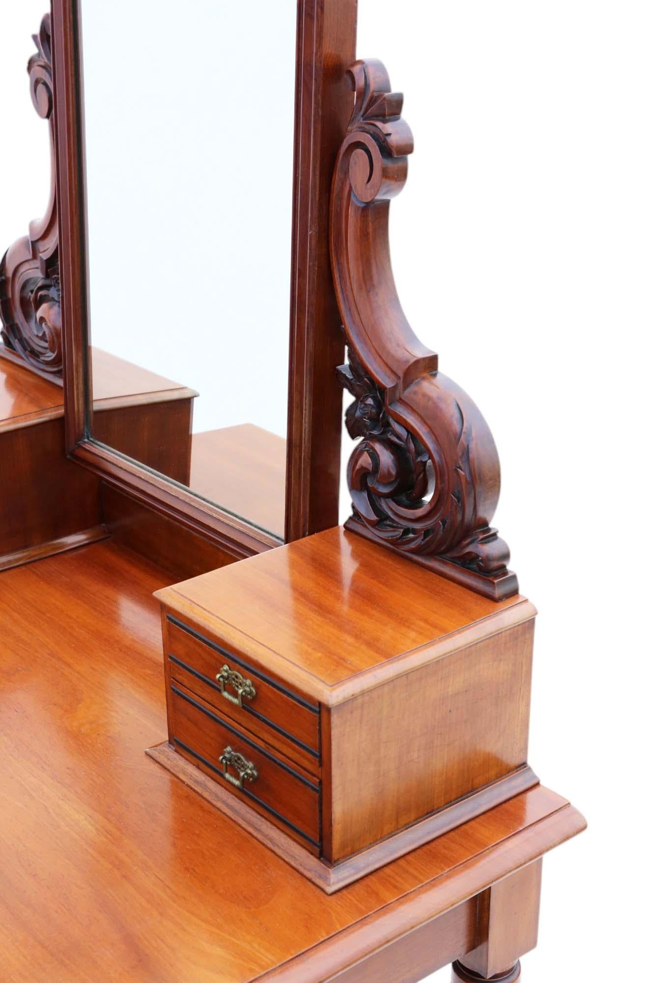 XIXe siècle Ancienne commode duchesse victorienne du 19ème siècle de qualité supérieure en vente