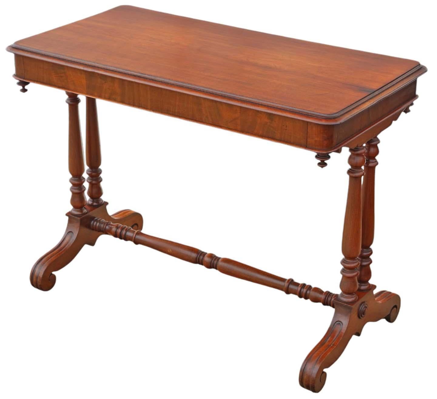 Ancienne table d'écriture de qualité supérieure en acajou du 19ème siècle Bon état - En vente à Wisbech, Cambridgeshire