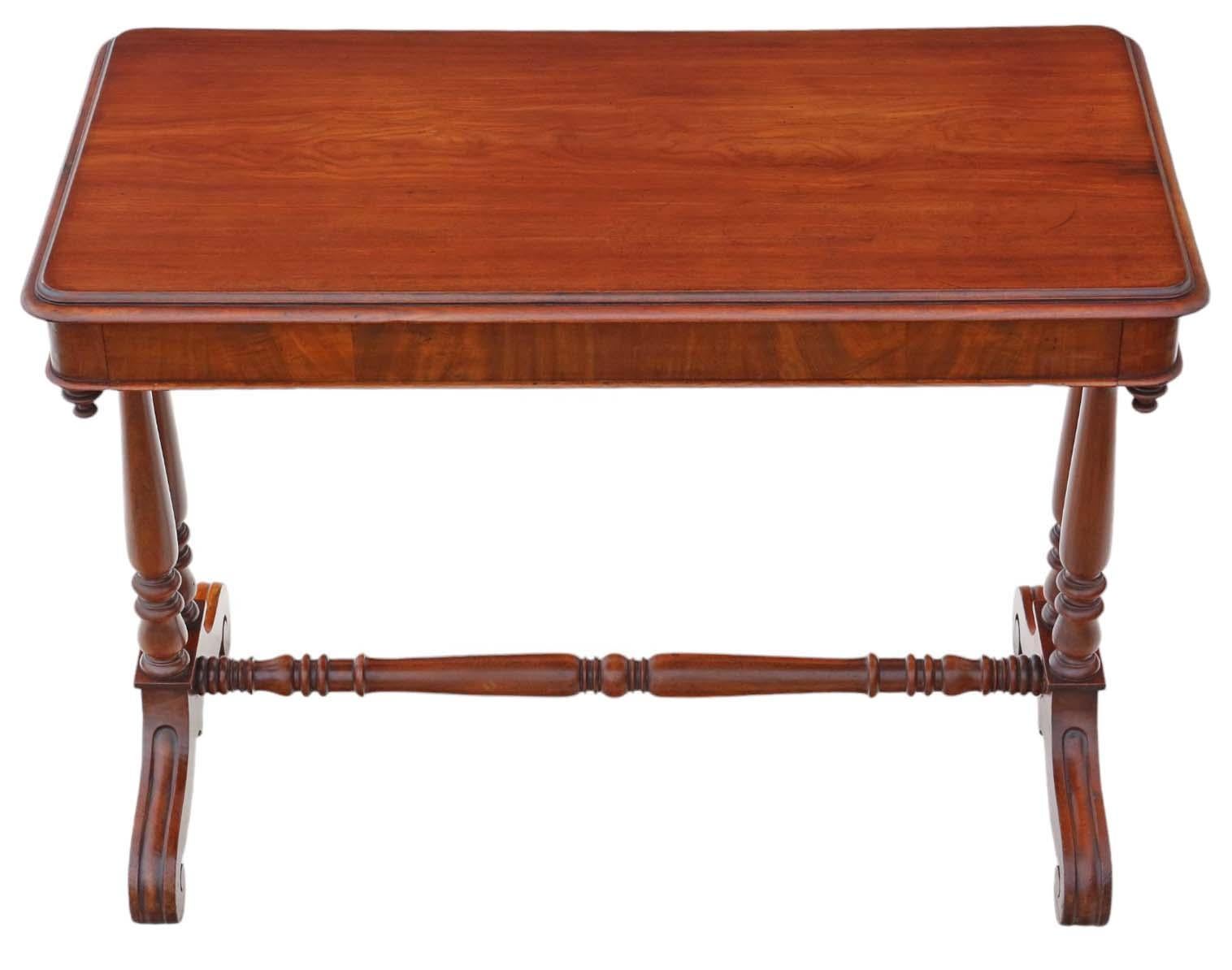 Ancienne table d'écriture de qualité supérieure en acajou du 19ème siècle en vente 2