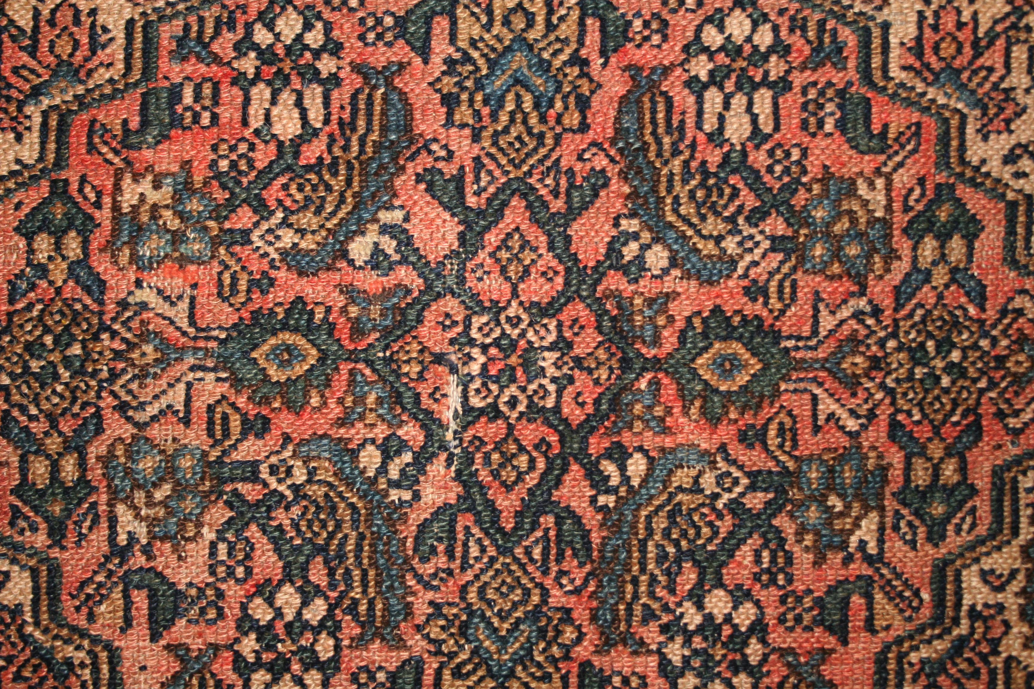 Tabriz Antico tappeto Senneh di pregio con motivo Herati in vendita
