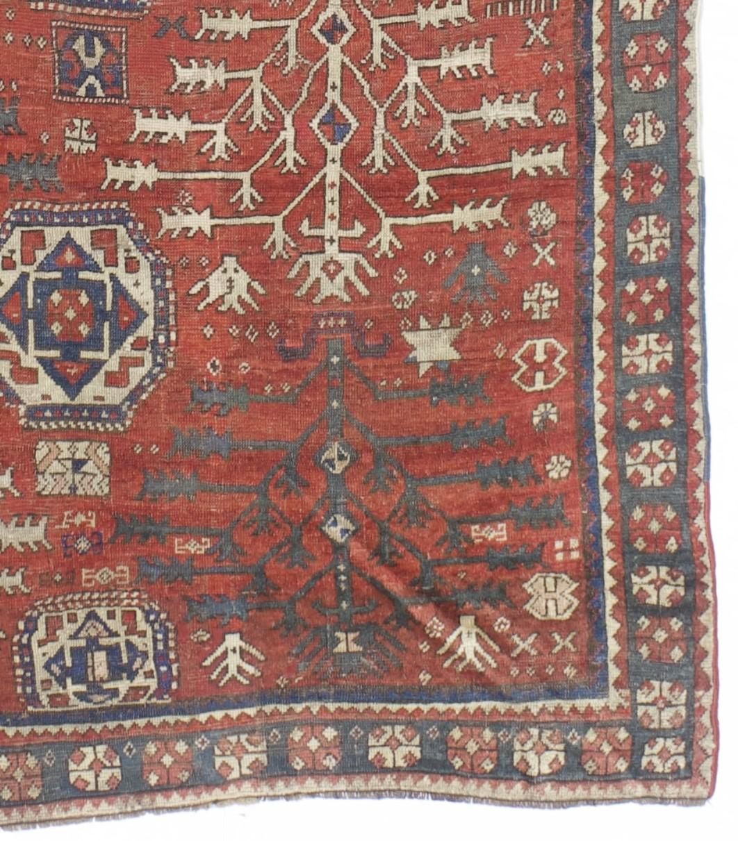 Antiker feiner & sehr seltener Baum Kazak Teppich 5'6 x 6'11 (Handgeknüpft) im Angebot