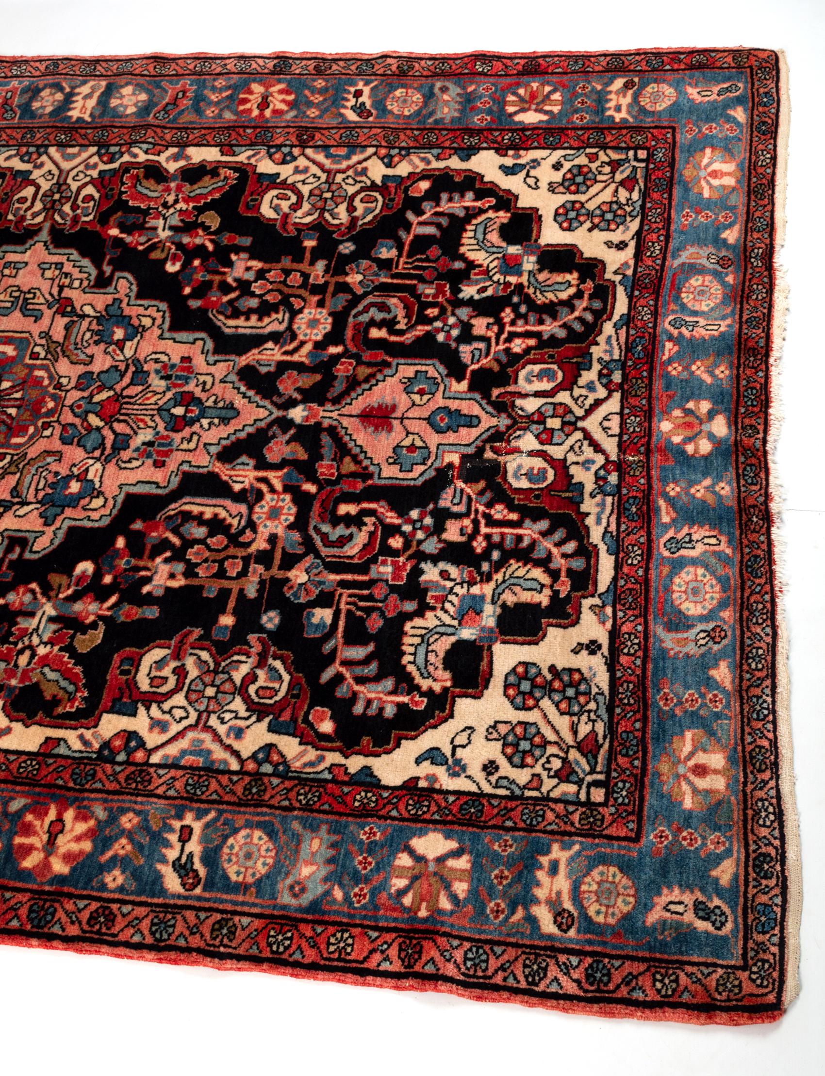 Central Asian Antique Fine West Persian Carpet Rug For Sale