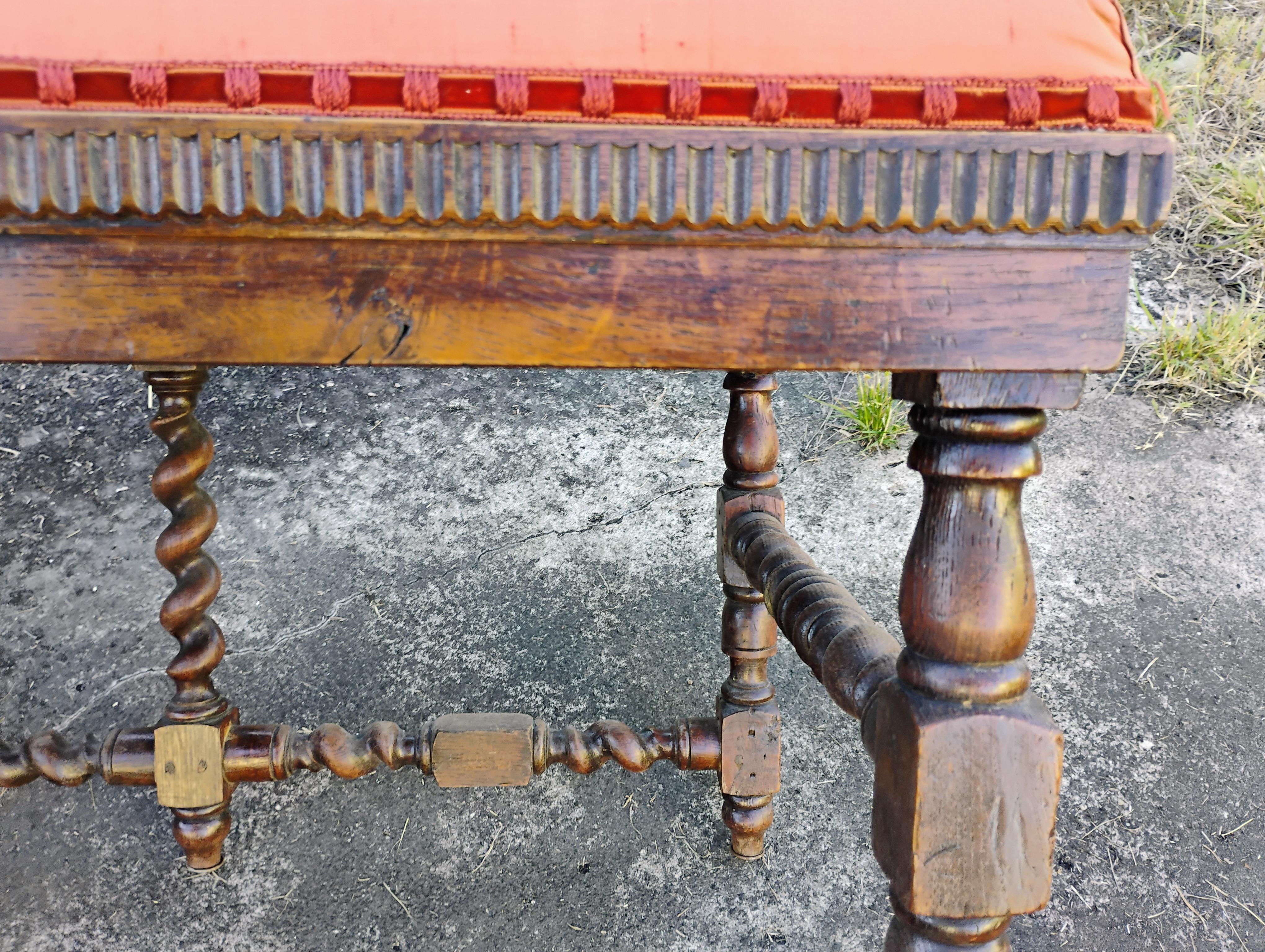 Antique Finely Crafted 18th Century Louis XIV French Barley Twist Oak Bench en vente 1