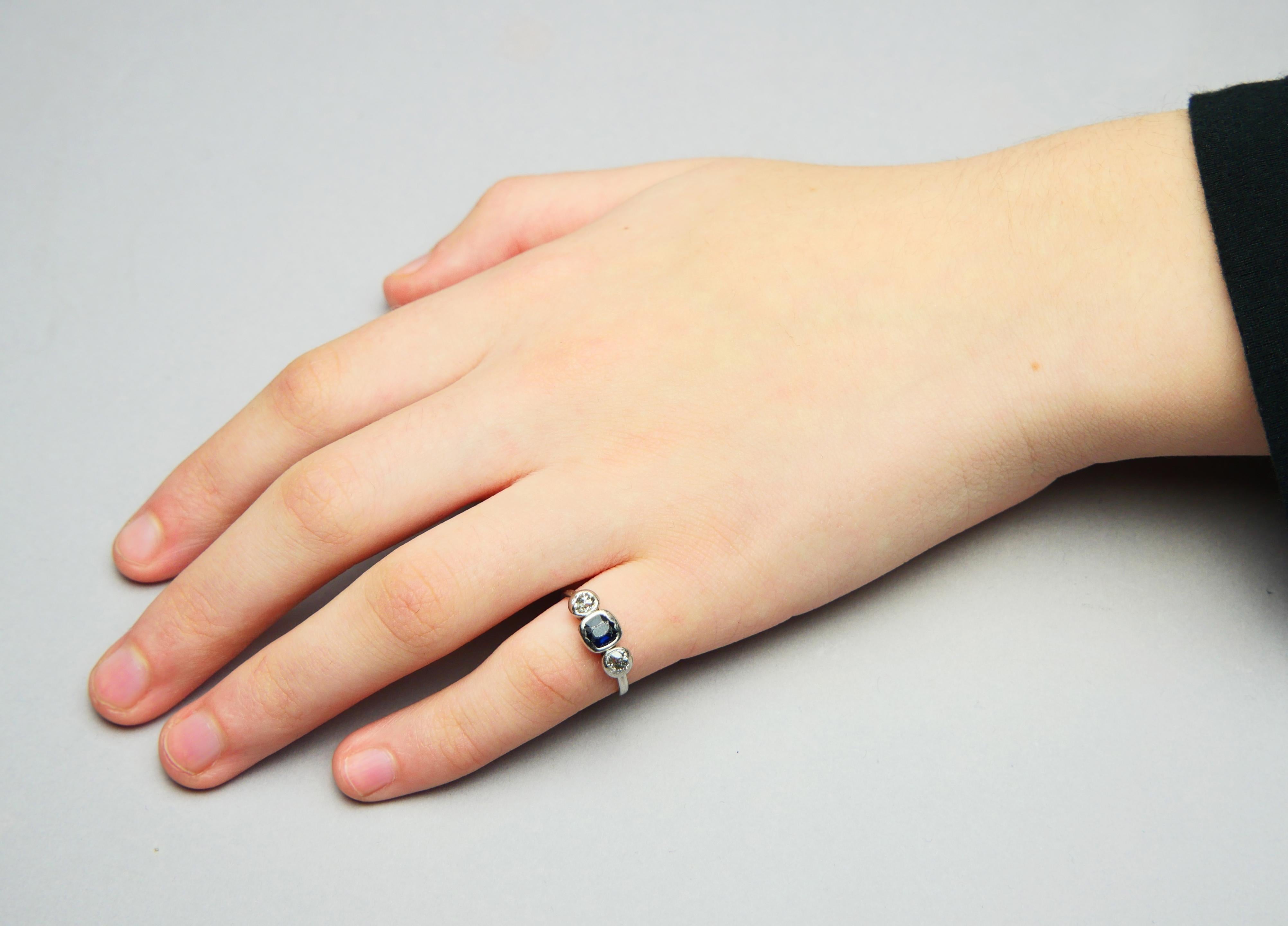 Antique Finish Ring A.Tillander 0.65ct Sapphire 0.7ctw Diamonds Platinum Ø5.5US  For Sale 4