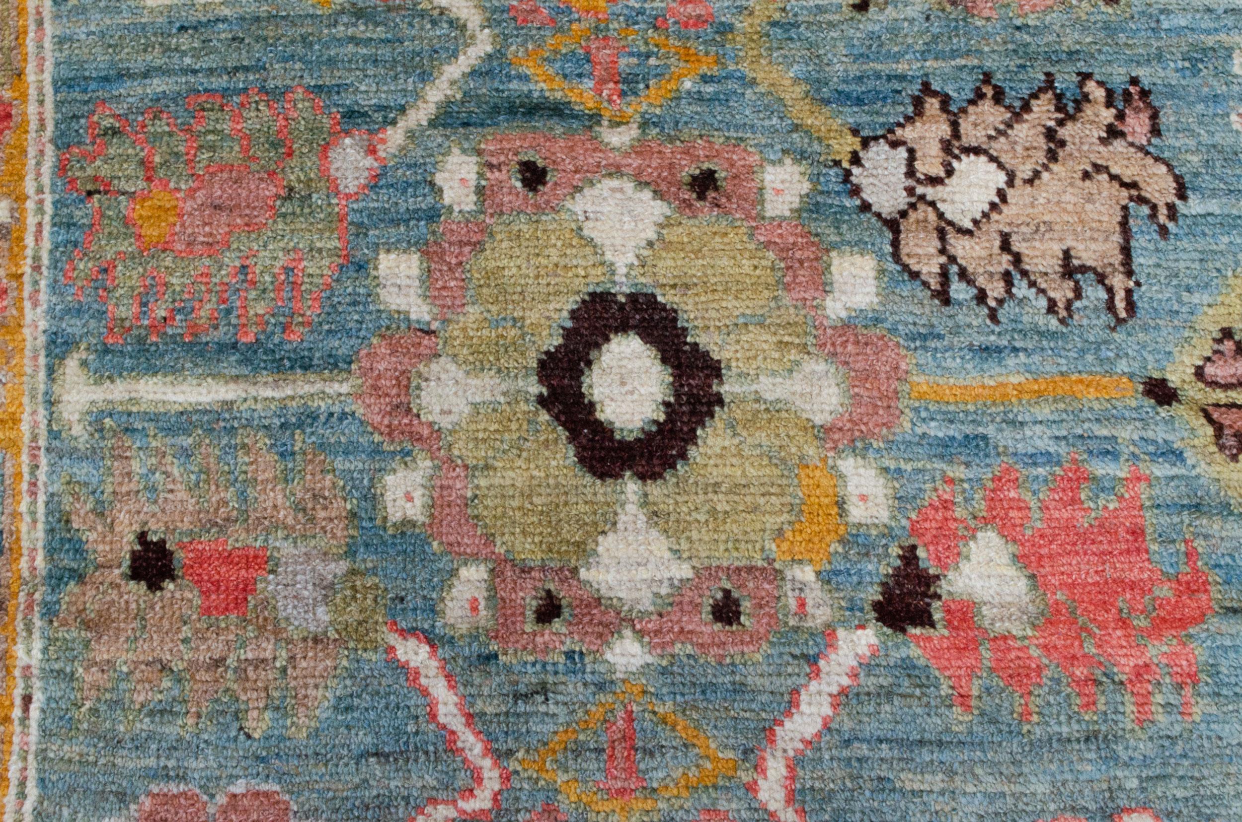 Antiker, lackierter Ushak-Teppich 305x250cm (21. Jahrhundert und zeitgenössisch) im Angebot
