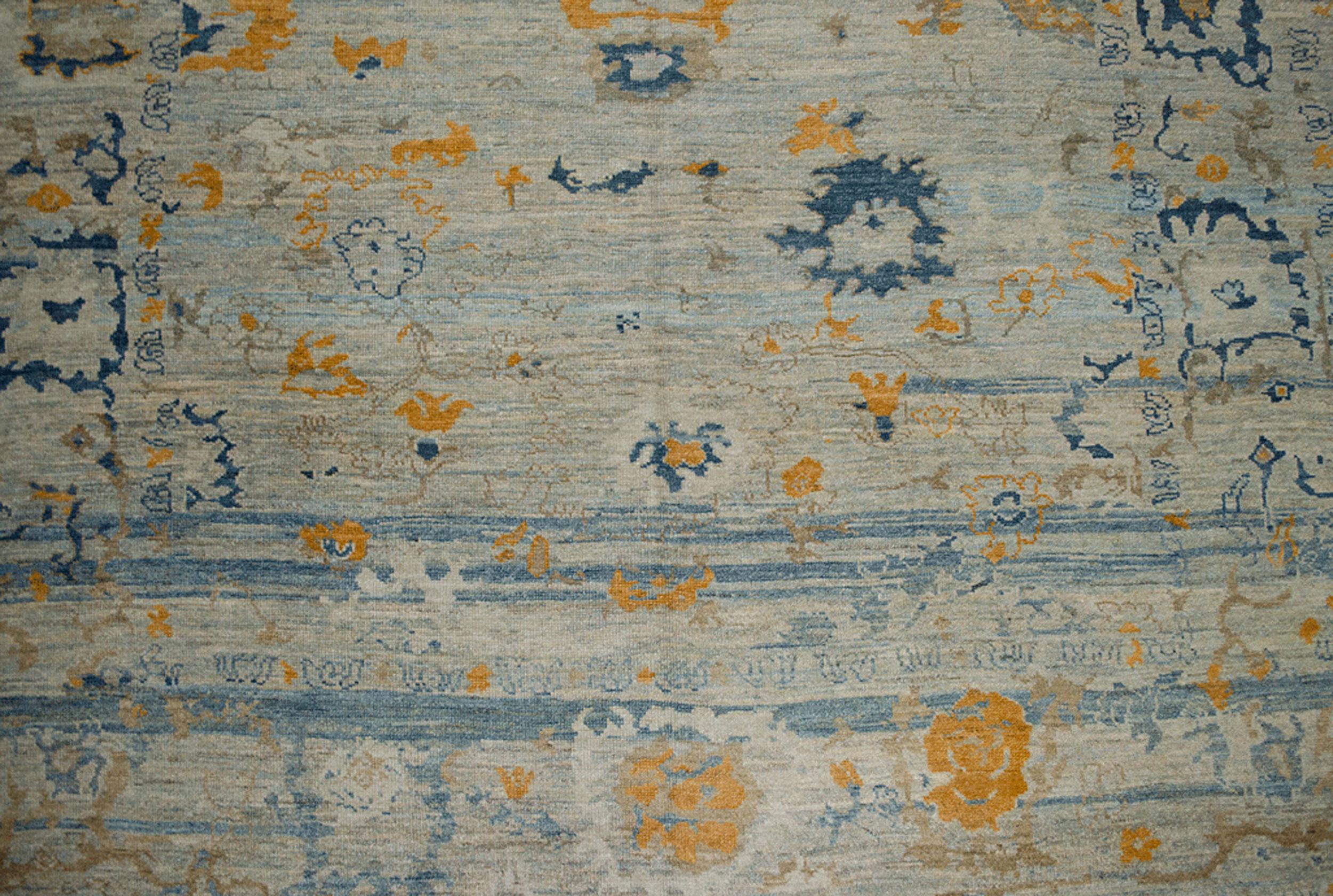 Antiker restaurierter Ushak-Teppich, West Anatolien im Zustand „Hervorragend“ im Angebot in Henley-on-Thames, Oxfordshire