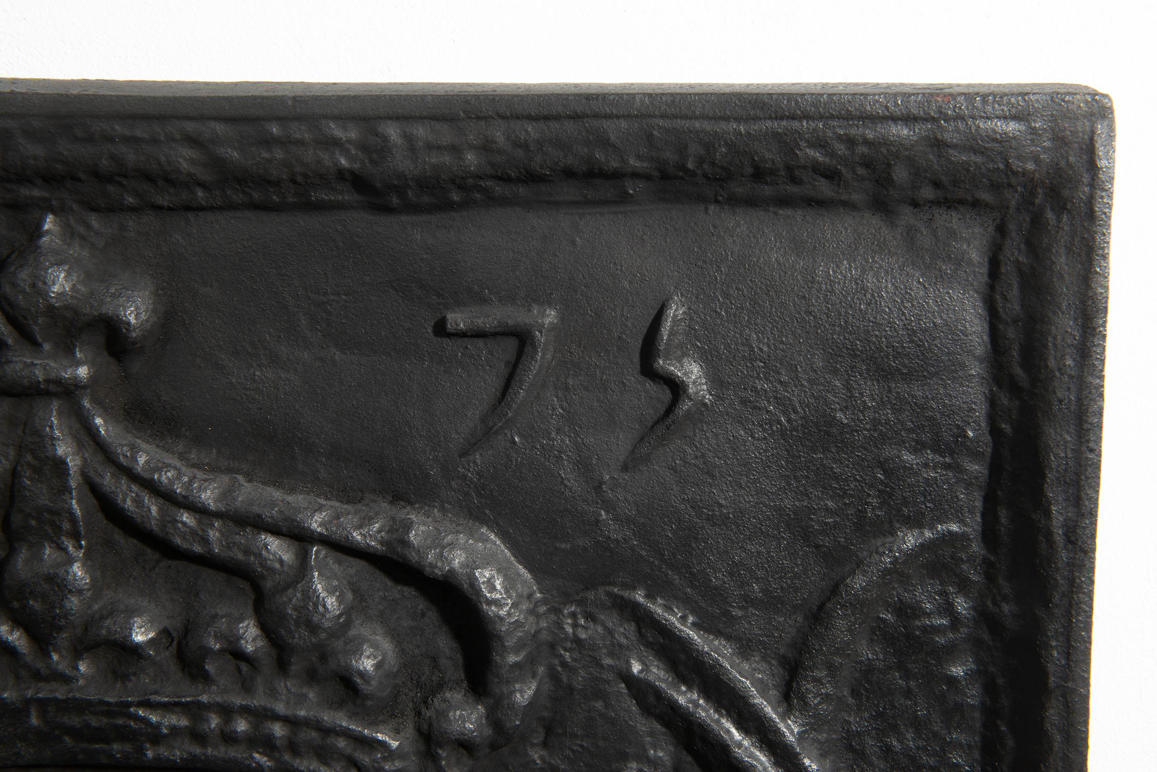 Cast Antique Fireback / Backsplash 