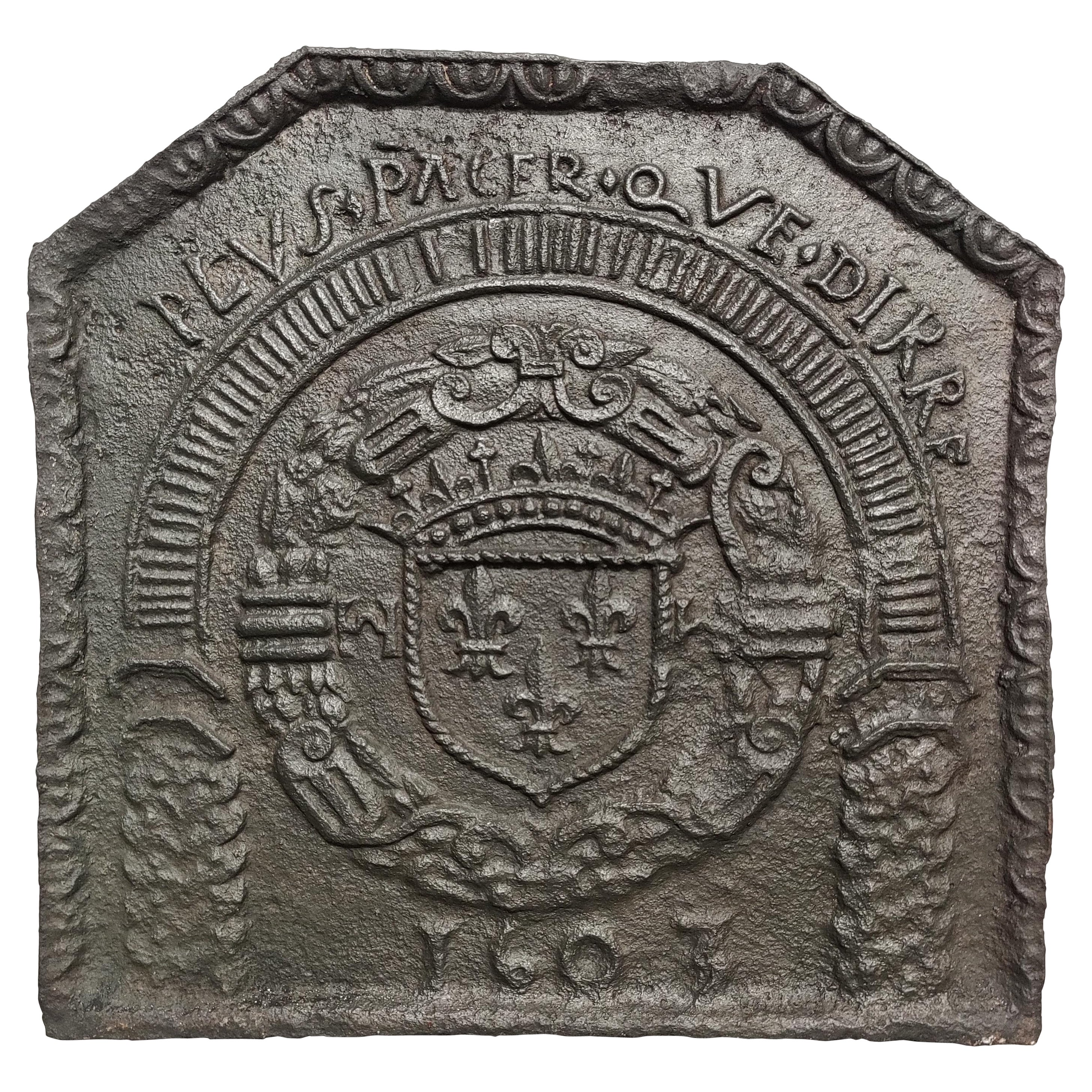 Antiker antiker Kaminschirm / Rückwand, Wappenmantel, datiert 1603 im Angebot