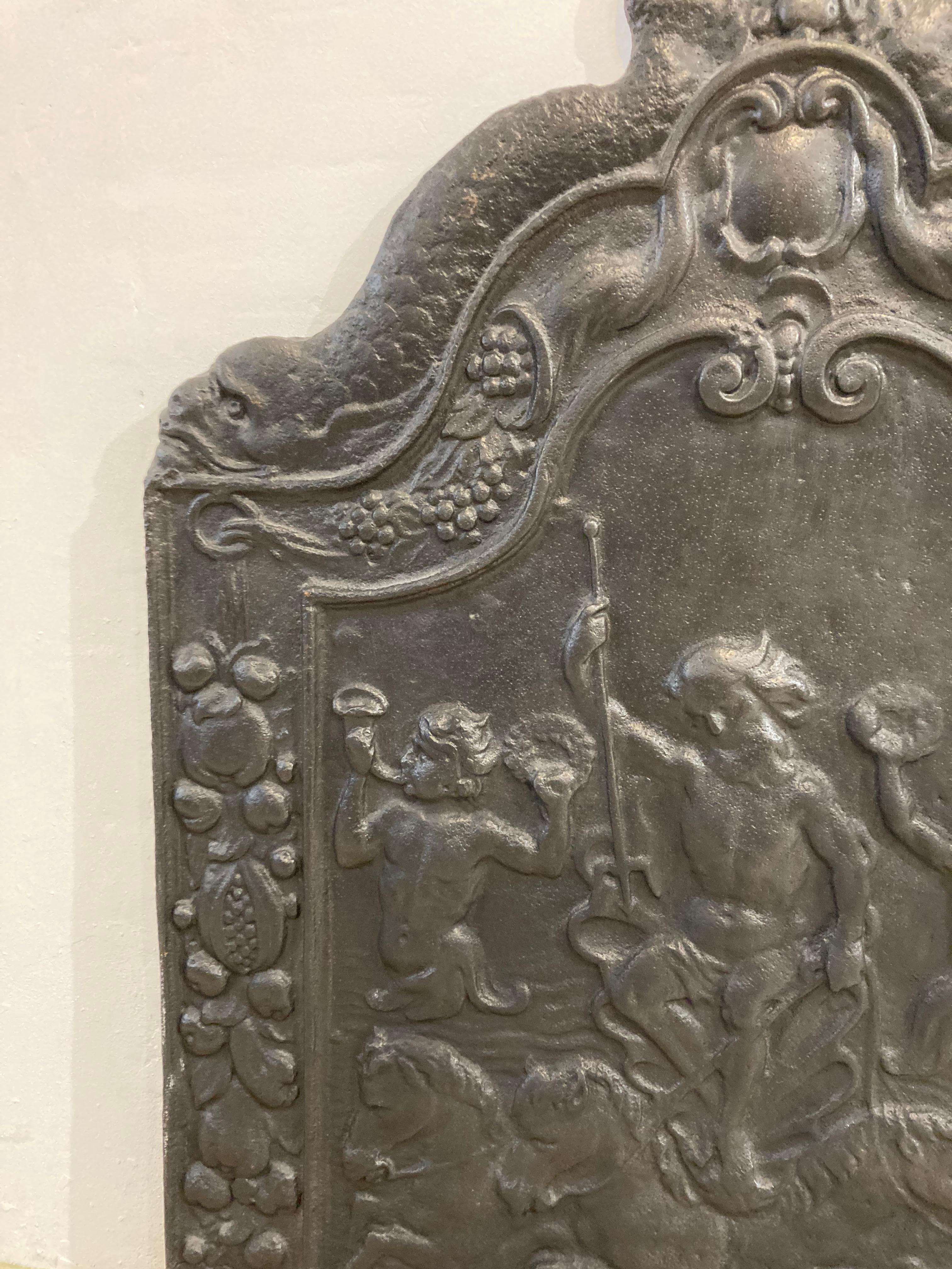 Antike antike Kaminplatte / Rückwand mit Poseidon-Druck (19. Jahrhundert) im Angebot