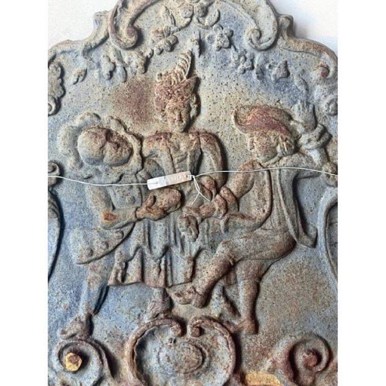 Antique fireback

Item #: FA-1168

Dimensions: circa - 22”W x 20”H.