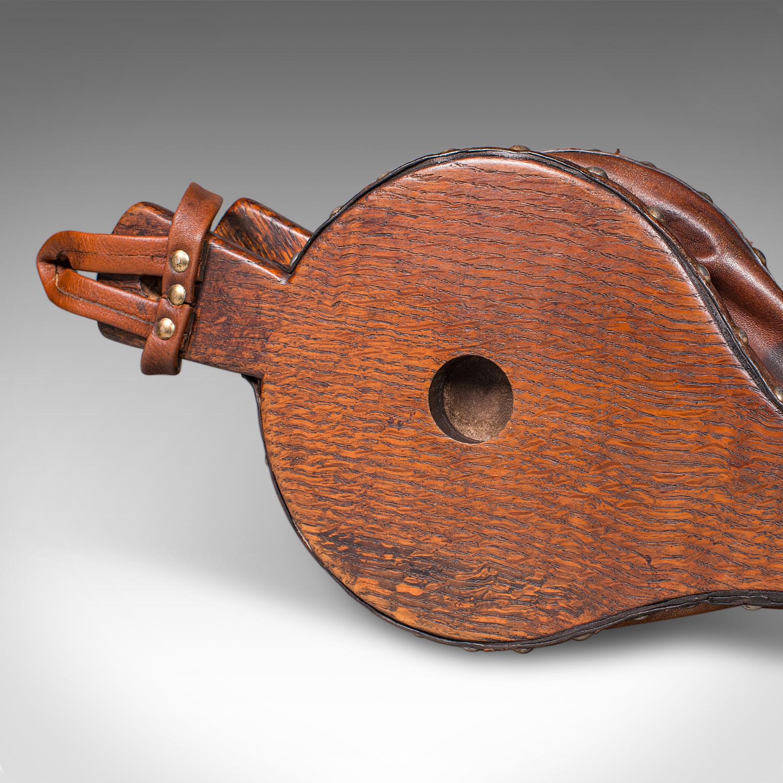 Antico Bellows per caminetto, inglese, quercia, cuoio, strumento per il fuoco, vittoriano, C.C. 1880 in vendita 5