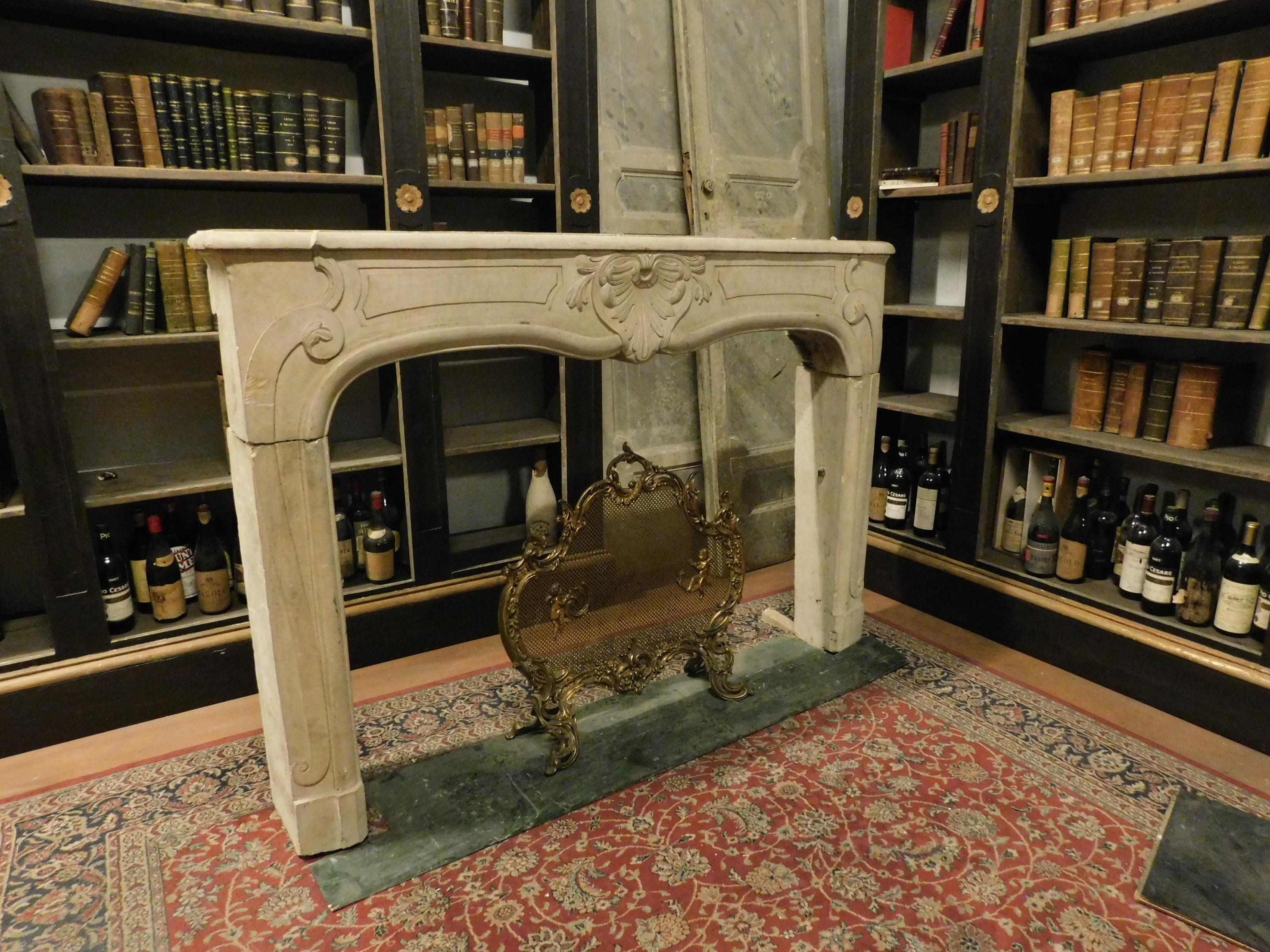 French Antique Fireplace in Beige Stone from Nimes, Shell and Flowers, France, 1700