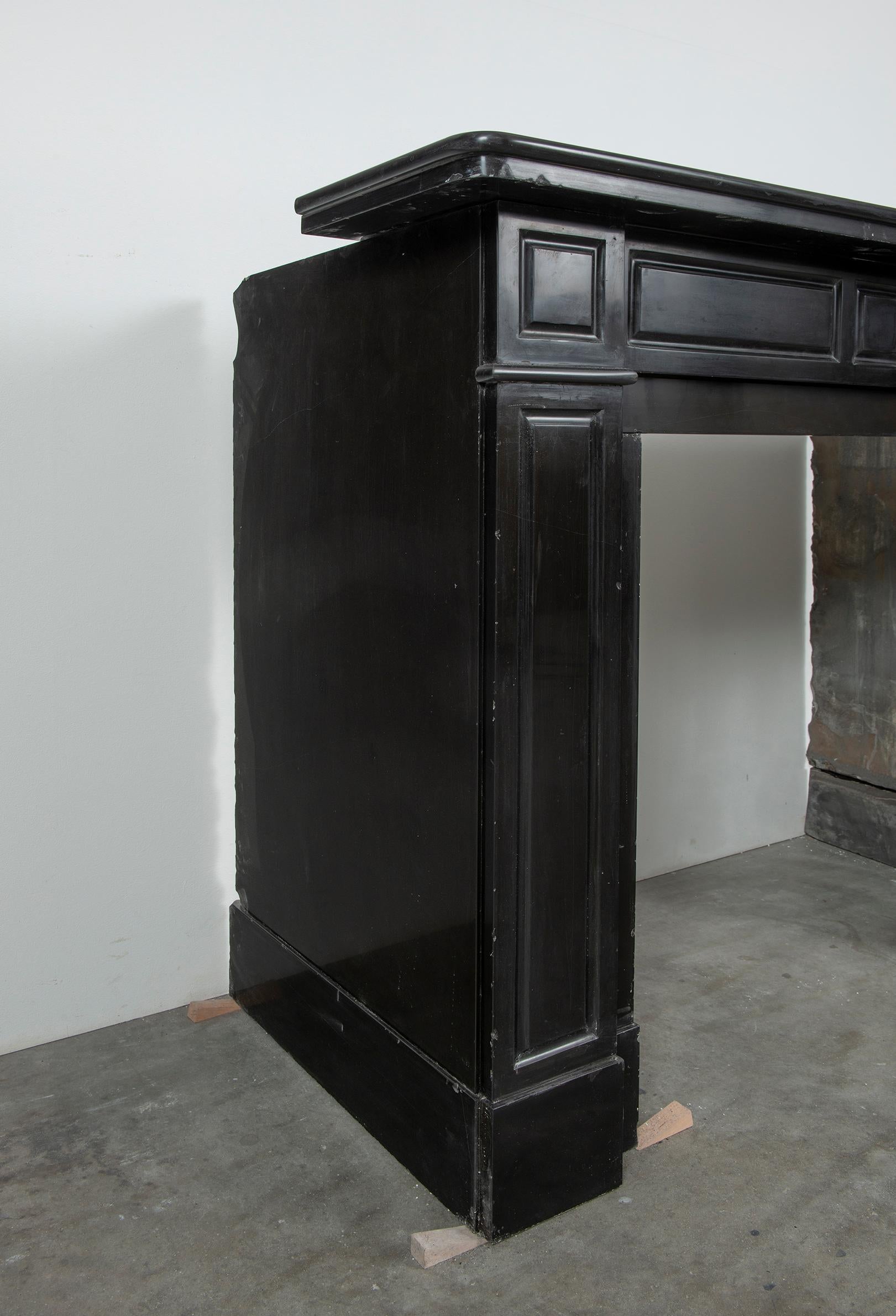 Antique Fireplace in Black Marble For Sale 1
