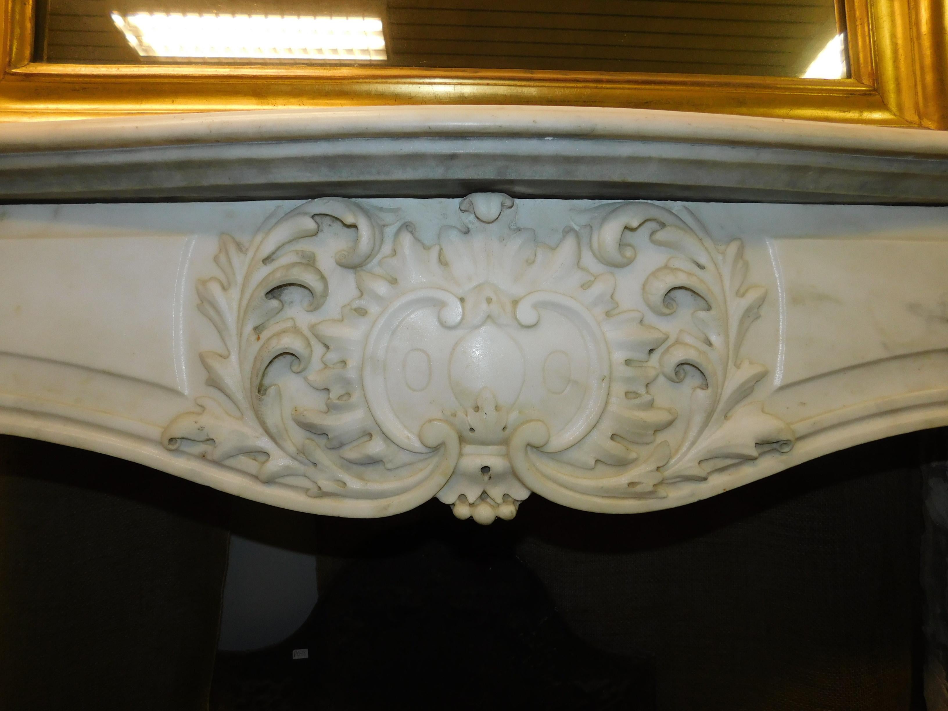 Italian Antique Fireplace in White Carrara Marble, Richly Carved with Masks, '700, Italy
