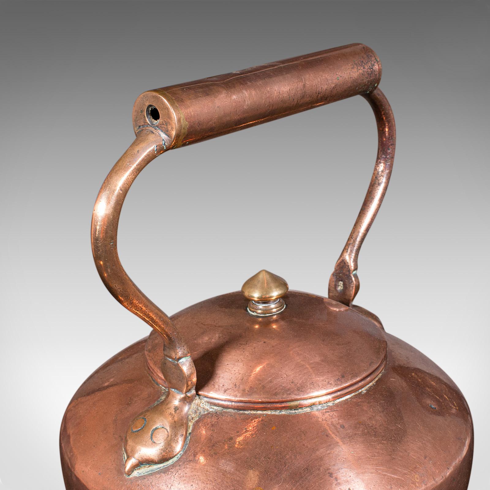 Antiker Kaminsims, englisch, Kupfer, Herzh Warmer, viktorianisch, um 1870 im Angebot 1