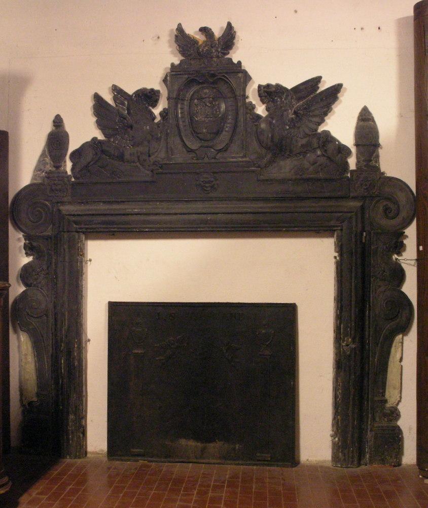 Hand-Carved Antique Fireplace Black Ardesia, luxury, '600 Italia From Prince of Rapallo For Sale