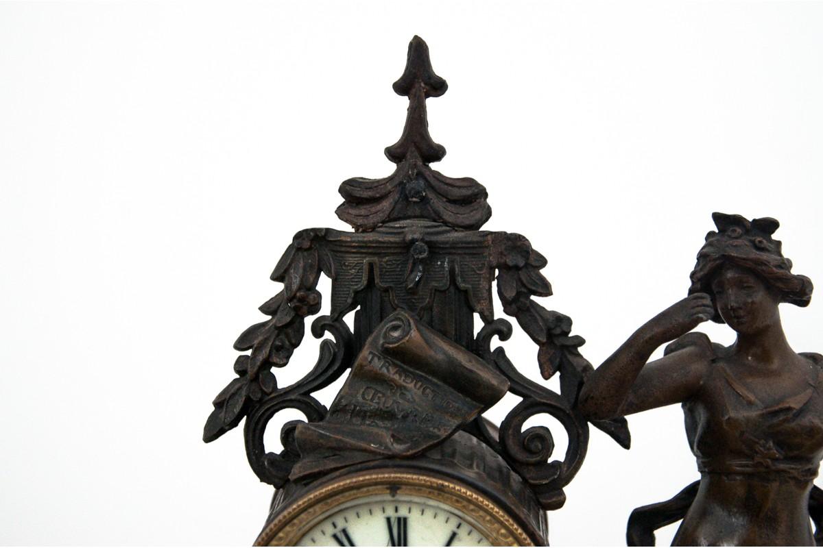 Antique Fireplace Mantel Clock, France, circa 1900 In Good Condition For Sale In Chorzów, PL