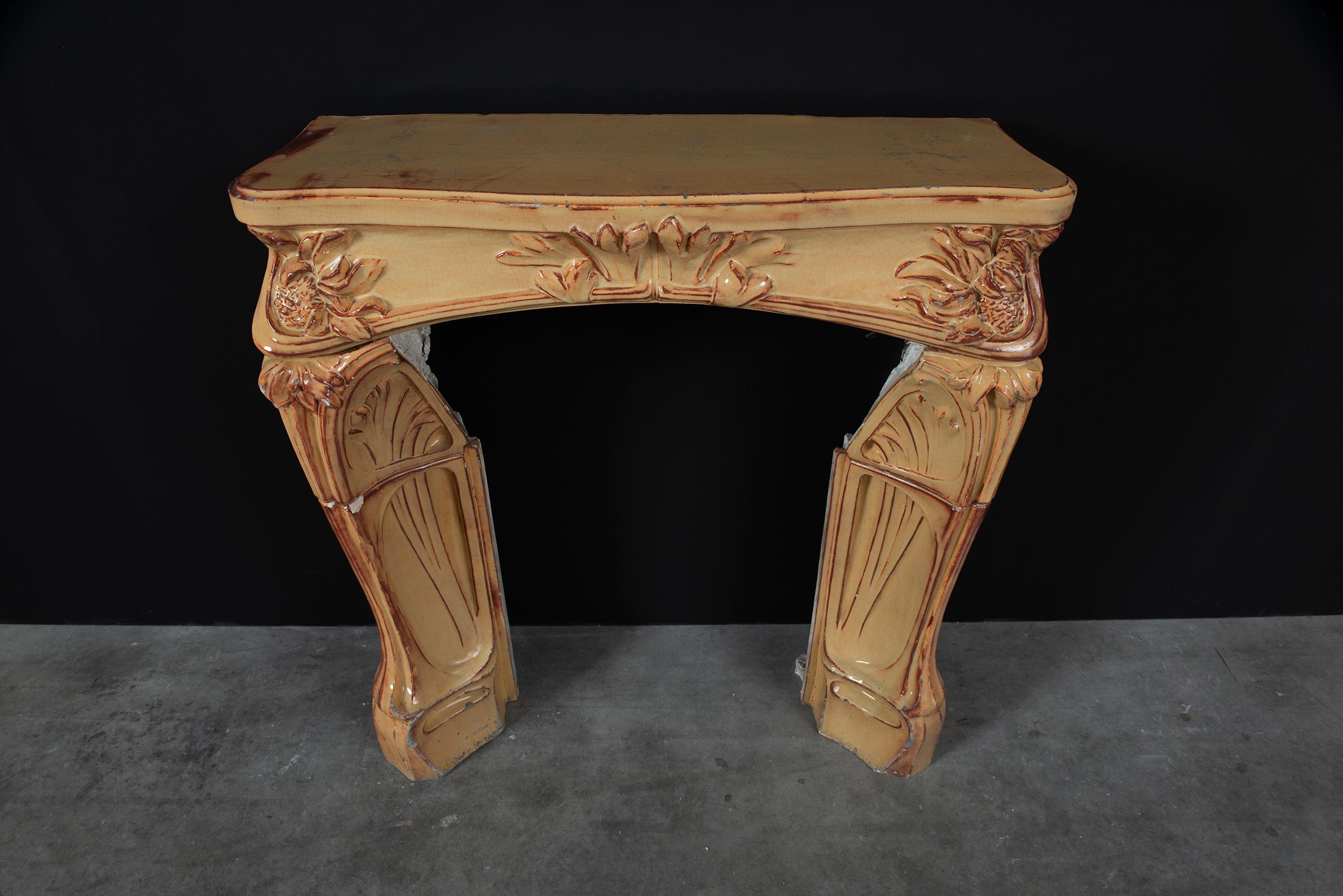 Antique Fireplace Mantel en Faience by Louis Majorelle For Sale 4