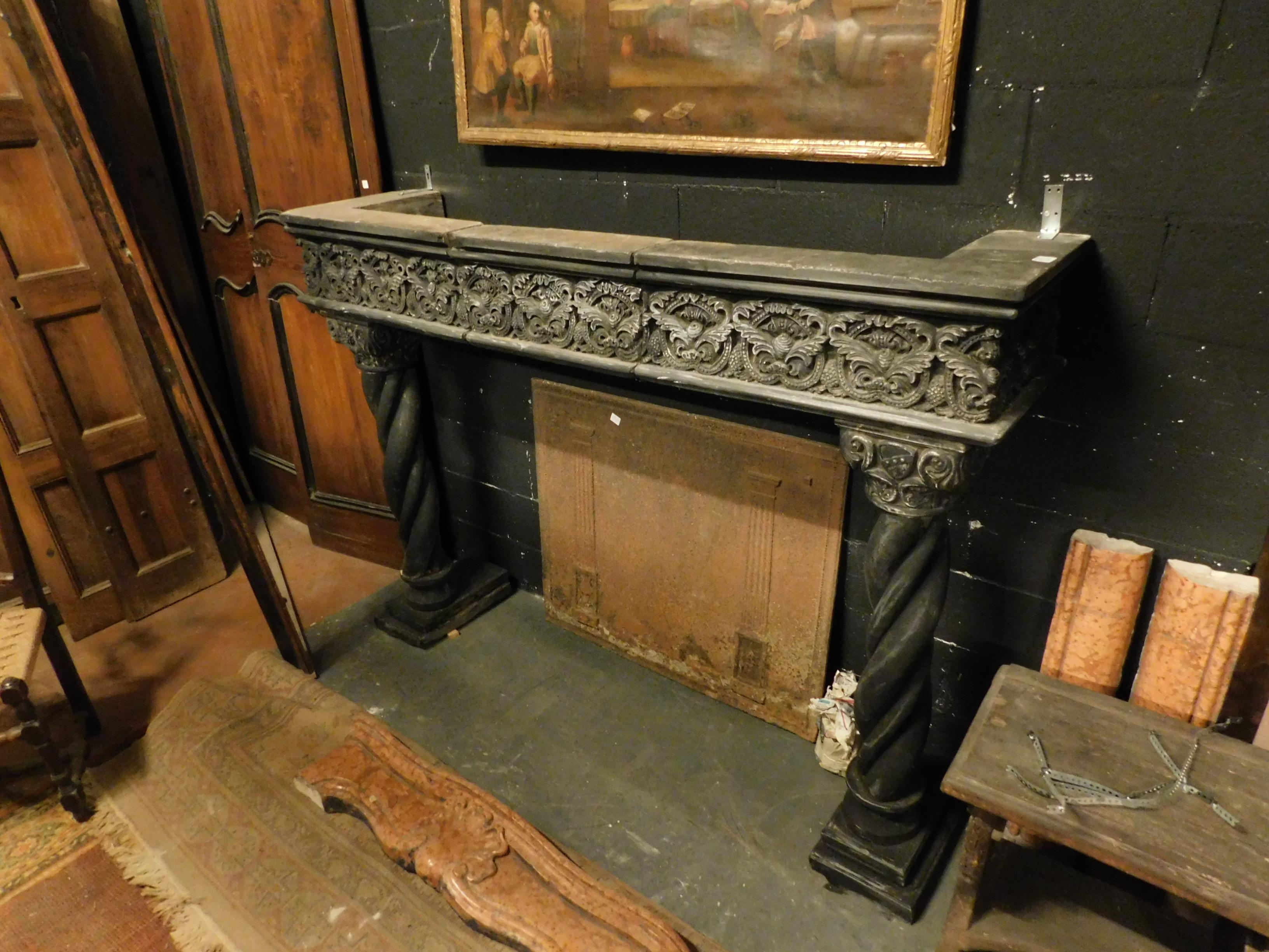 Antique Fireplace Mantel in Dark Slate Stone, Turned Columns, 16th Century Italy For Sale 3