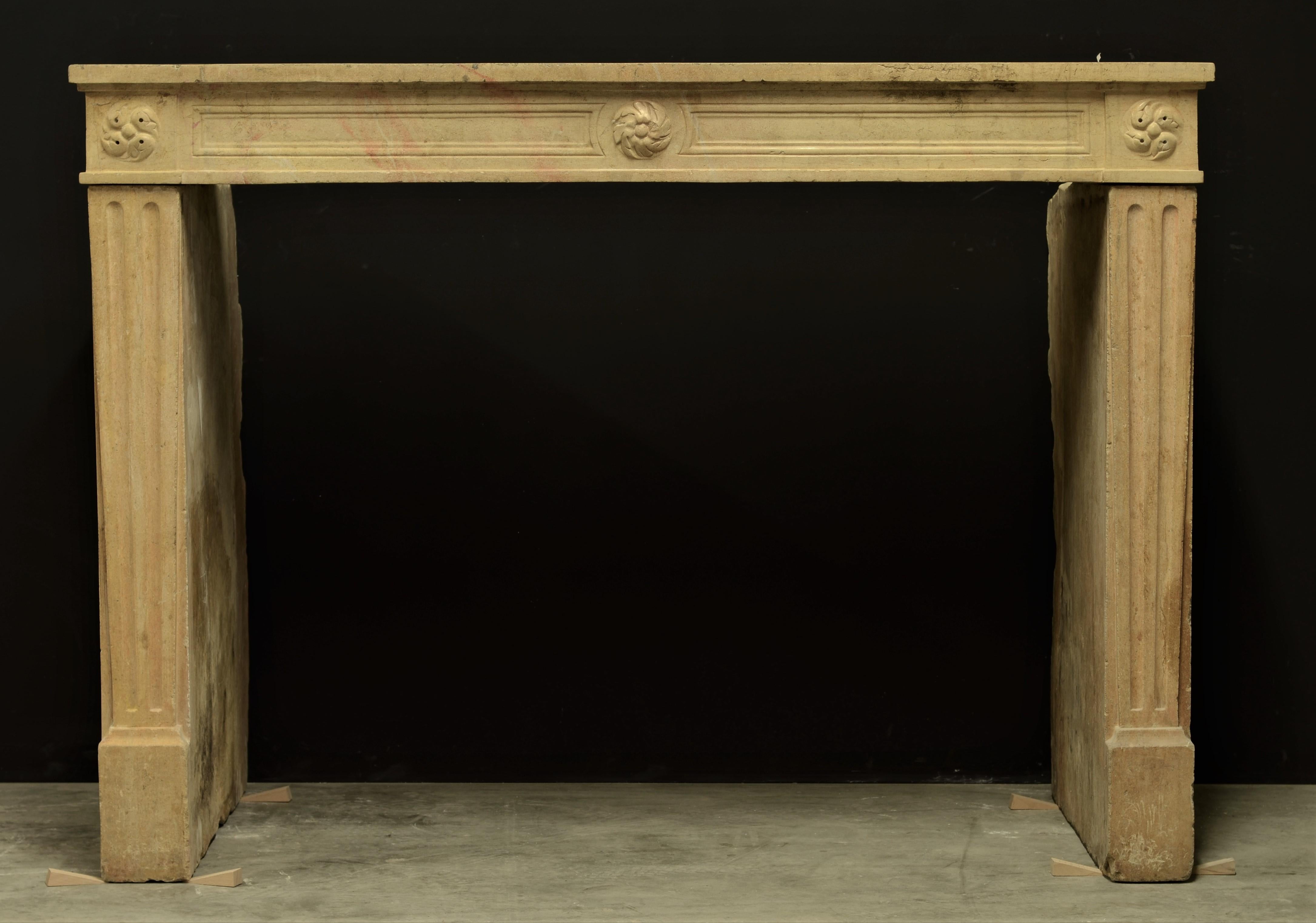 Antique French Fireplace Mantel in Limestone.
This soft toned Louis XVI mantel is nicely decorated, and would fit any interior.

It has some minor restorations.
Ready to be shipped and installed. 

Sold by Schermerhorn Antique Fireplaces