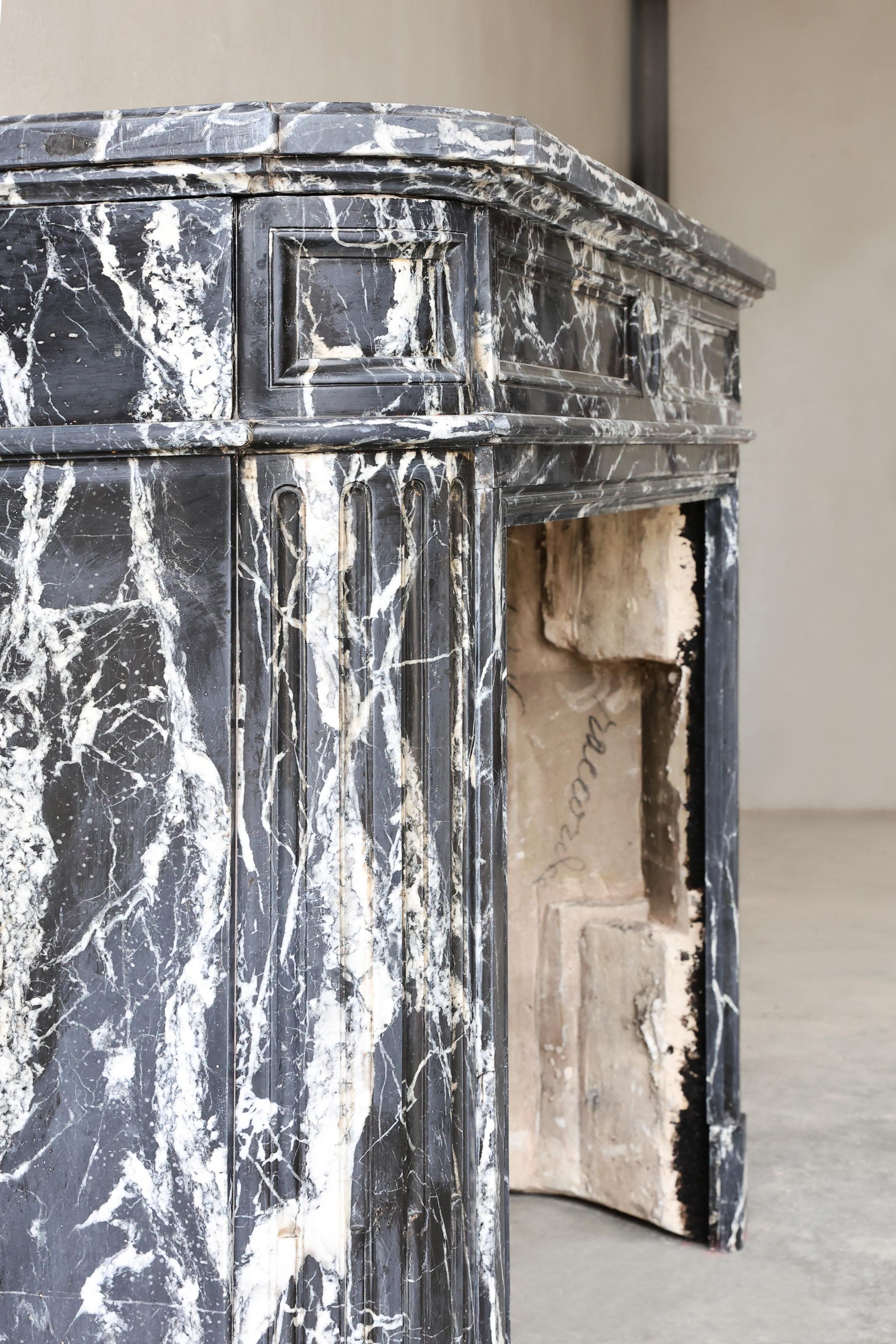 Antique Fireplace Mantel For Sale 3