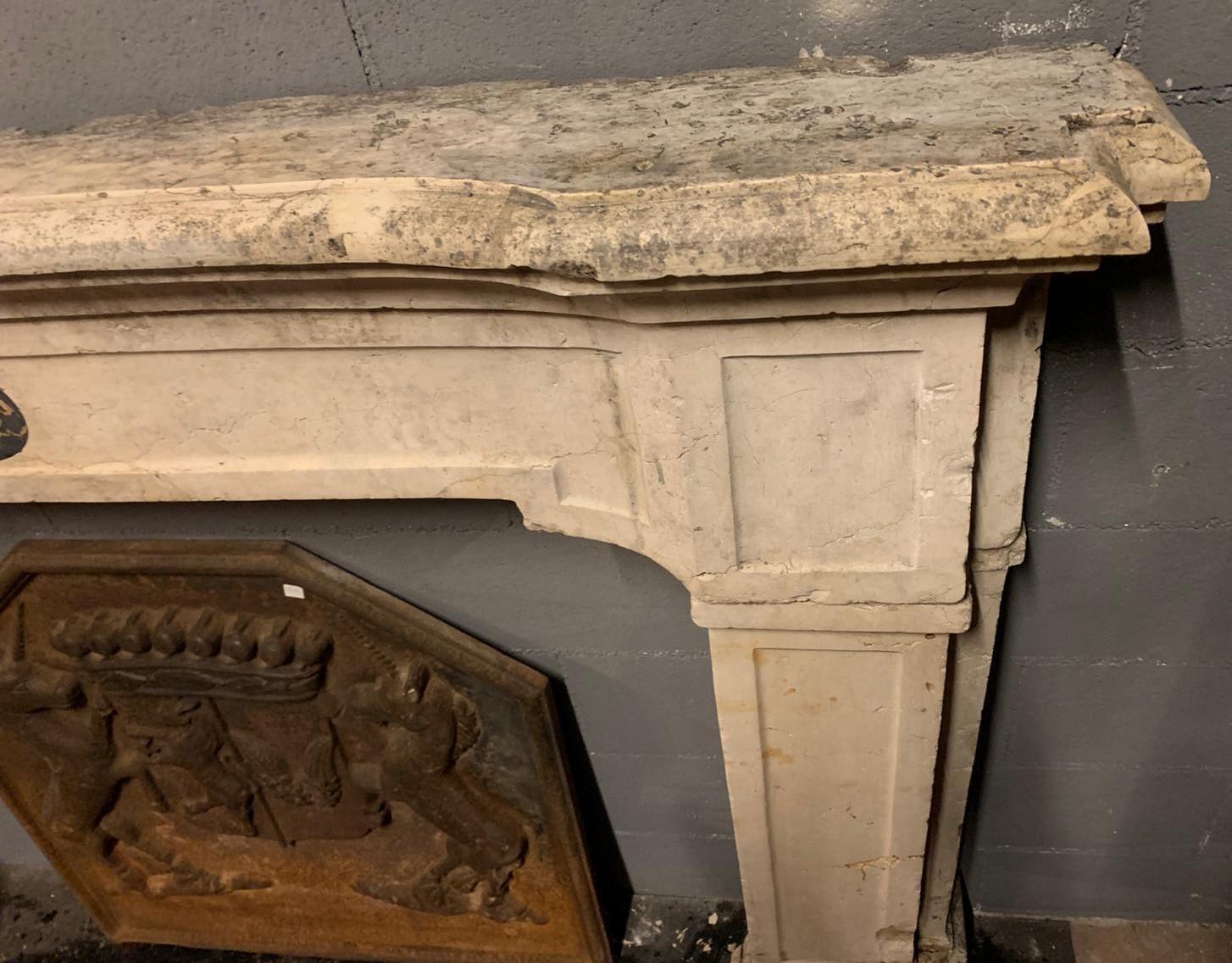 Antique Fireplace Mantle in Calacatta Stone & Black Portoro Marble, '700 Italy For Sale 1