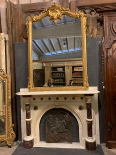 Antique Fireplace Mantle in White and Red Marble, Inlaid and Carved, '800 Italy