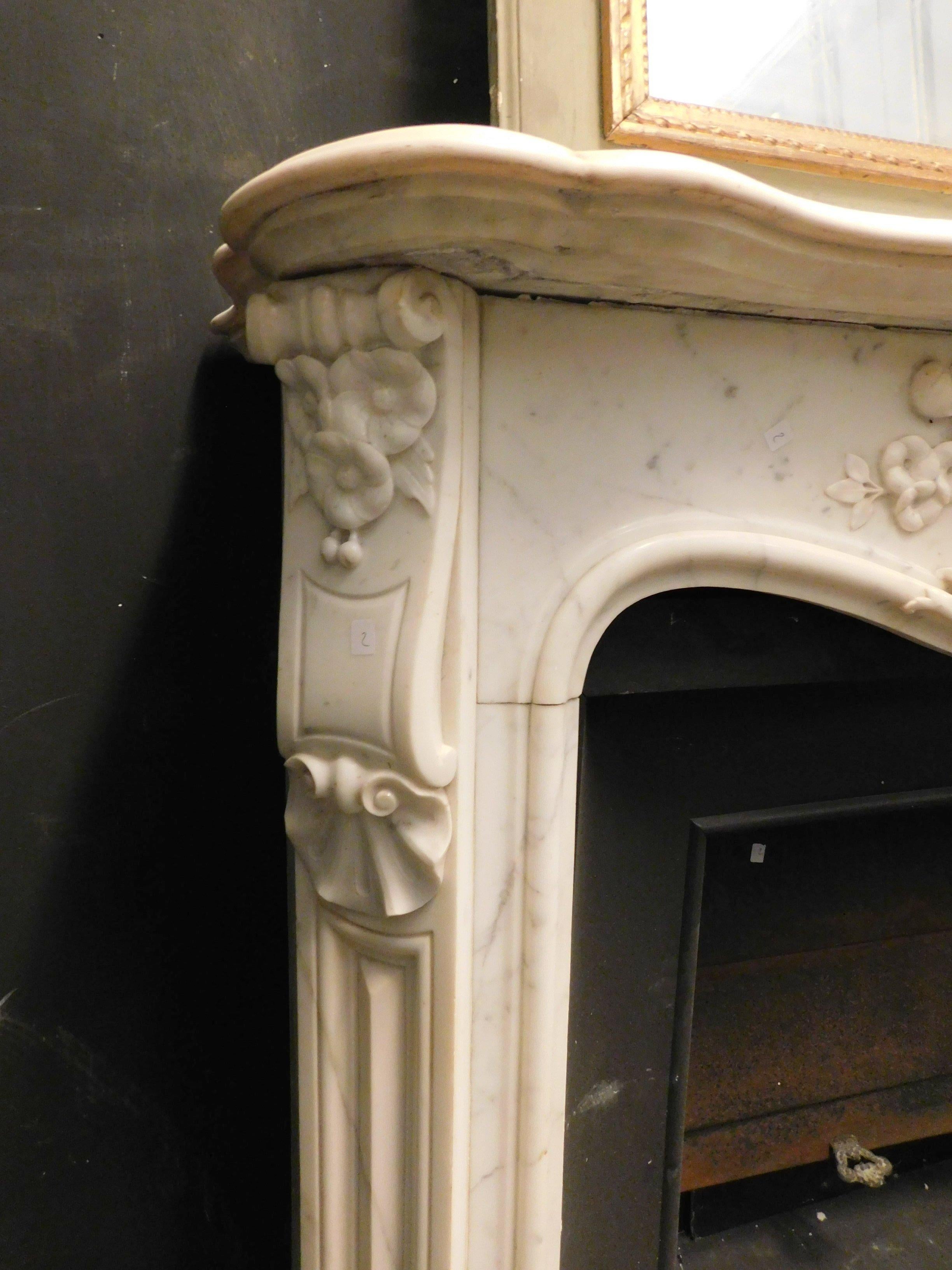 Antique Fireplace Mantel in White Carrara Marble, France, 1800 1