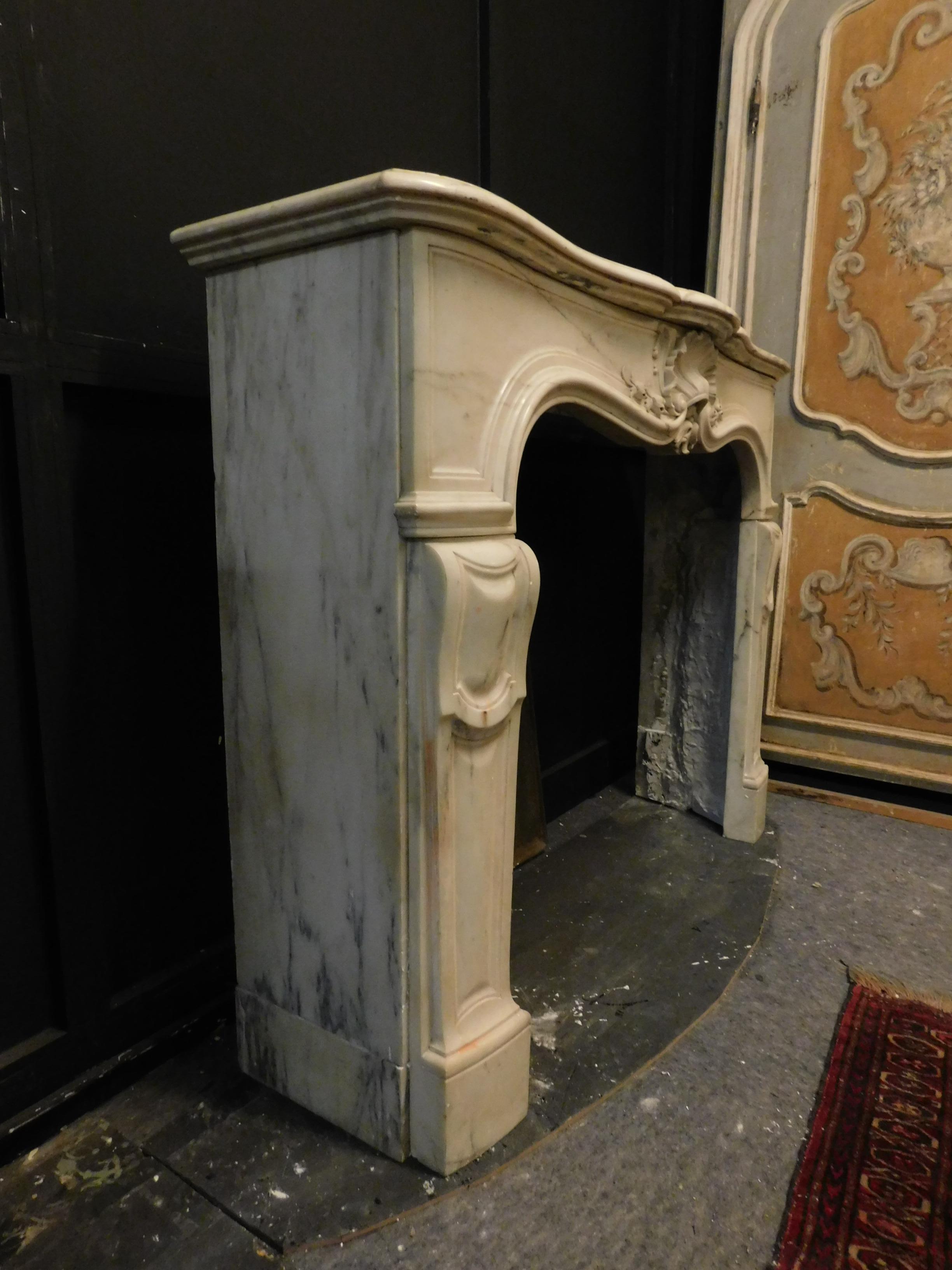 18th Century Antique Fireplace Mantle in White Carrara Marble, Louis XV Style, 1750, France