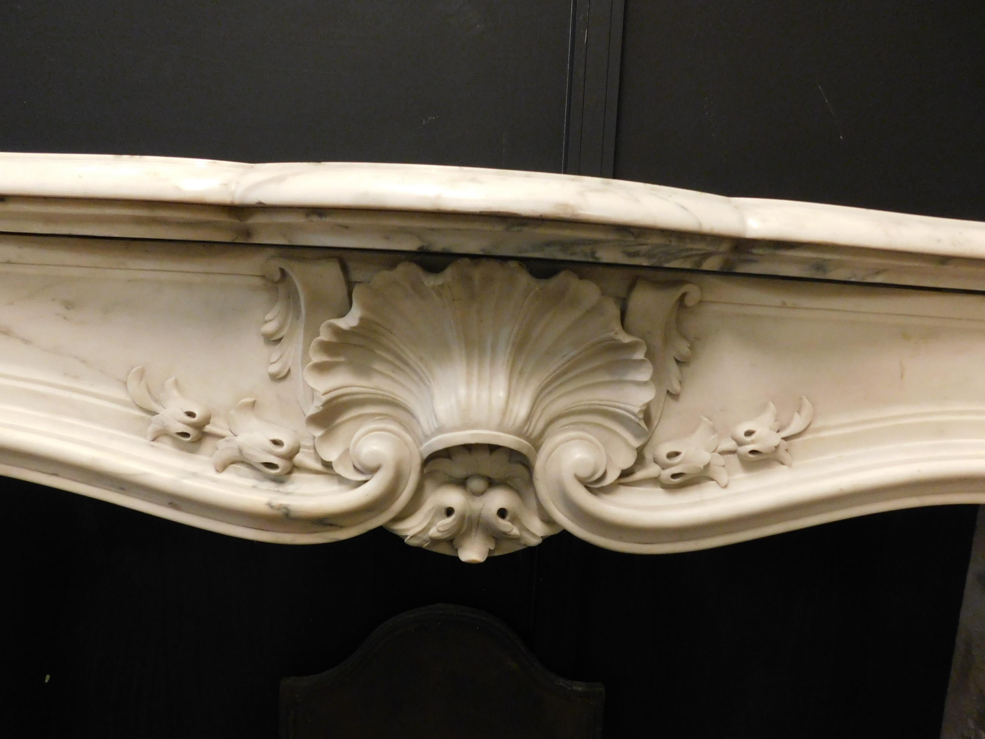 Antique Fireplace Mantle in White Carrara Marble, Louis XV Style, 1750, France 1