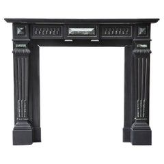 Antiker Kamin aus Noir de Mazy-Marmor, 19. Jahrhundert, Louis XVI.-Stil