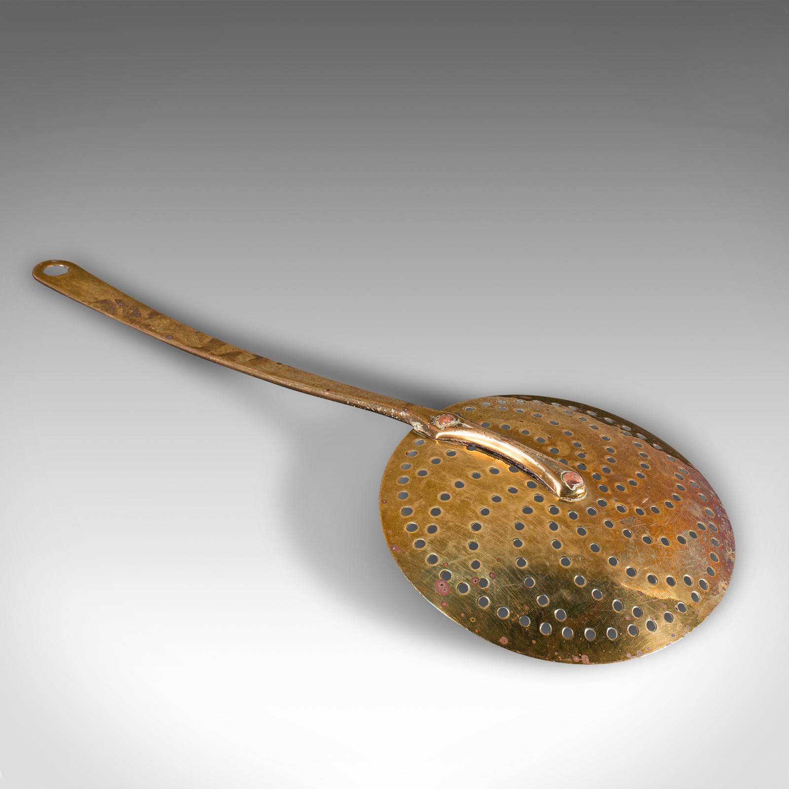 Ottone Scaldacamino antico, inglese, piastra in ottone per arrostire, georgiano, 1800 in vendita