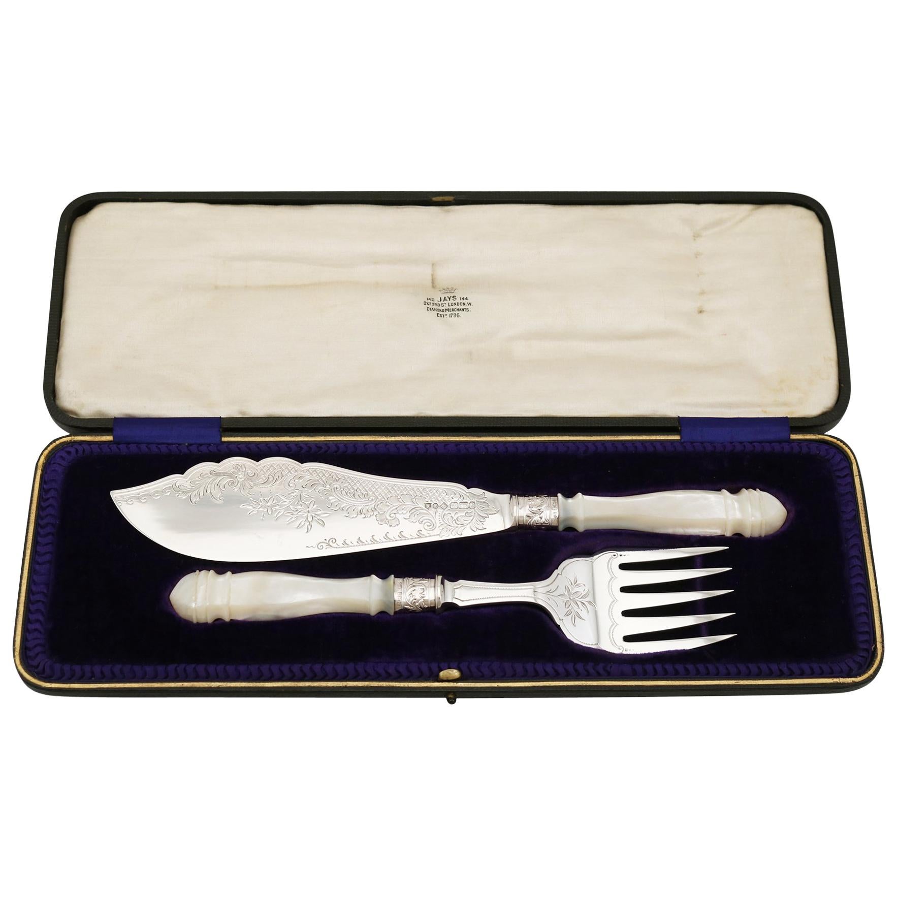 Antique Fish Servers in English Sterling Silver Edwardian