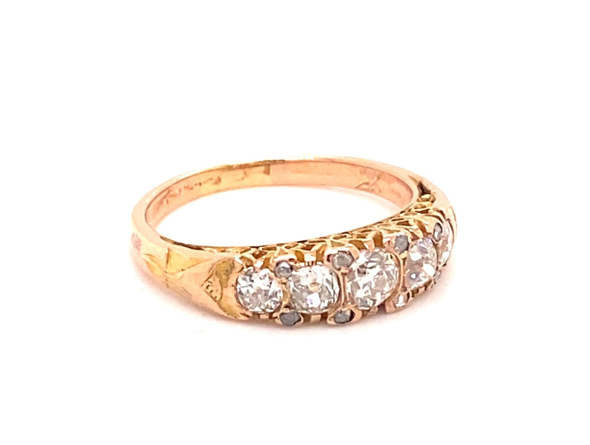 Antique Five Old Mine Cut Diamond 18K Yellow Gold Ring In Good Condition For Sale In Woodland Hills, CA
