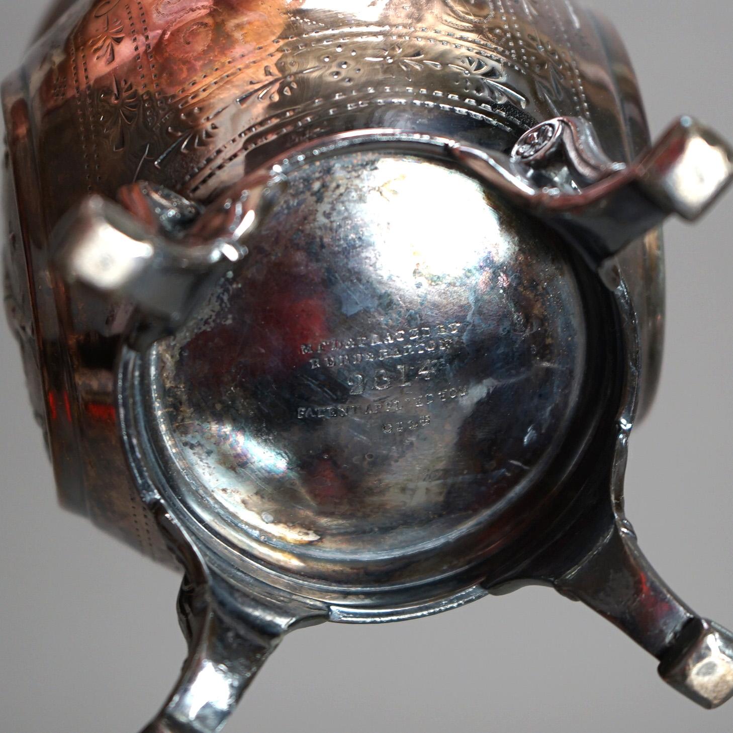 Antico set da tè figurato Reed & Barton in argento placcato in cinque pezzi C1890 in vendita 8