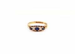 Antique Five-Stone Sapphire and Old Cut Diamond Yellow Gold Ring, 1906