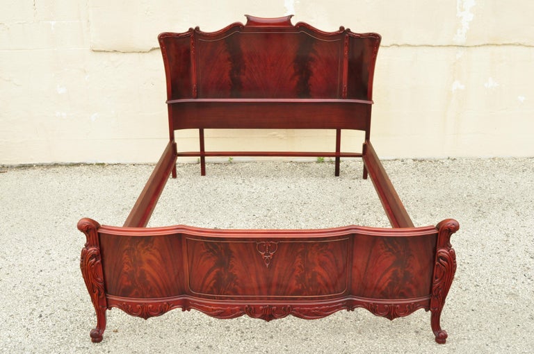 Antique Flame Mahogany Carved "Swan" french Style Full Size Bed Frame