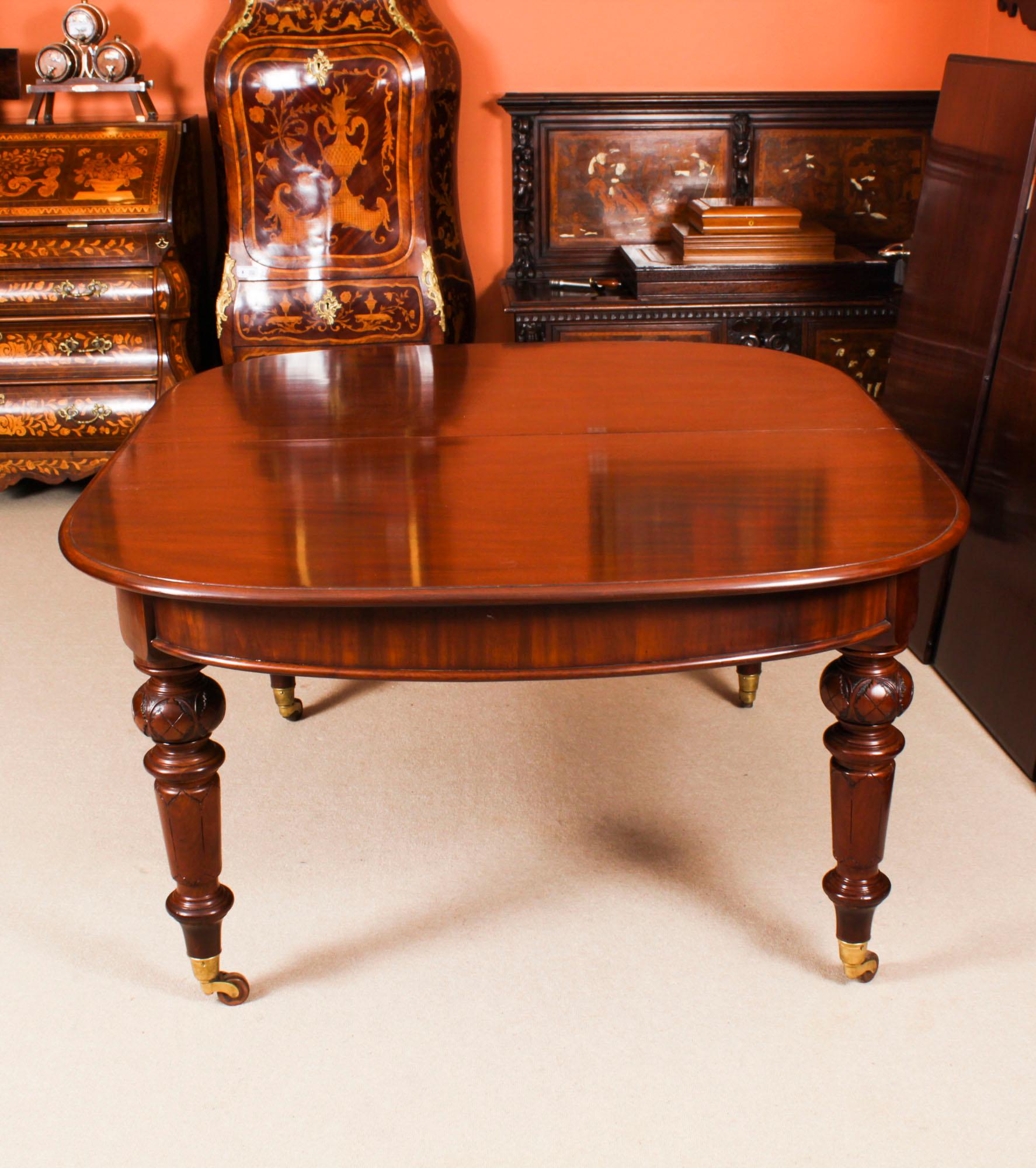 Antique Flame Mahogany Extending Dining Table & 12 ShieldBack Chairs 7