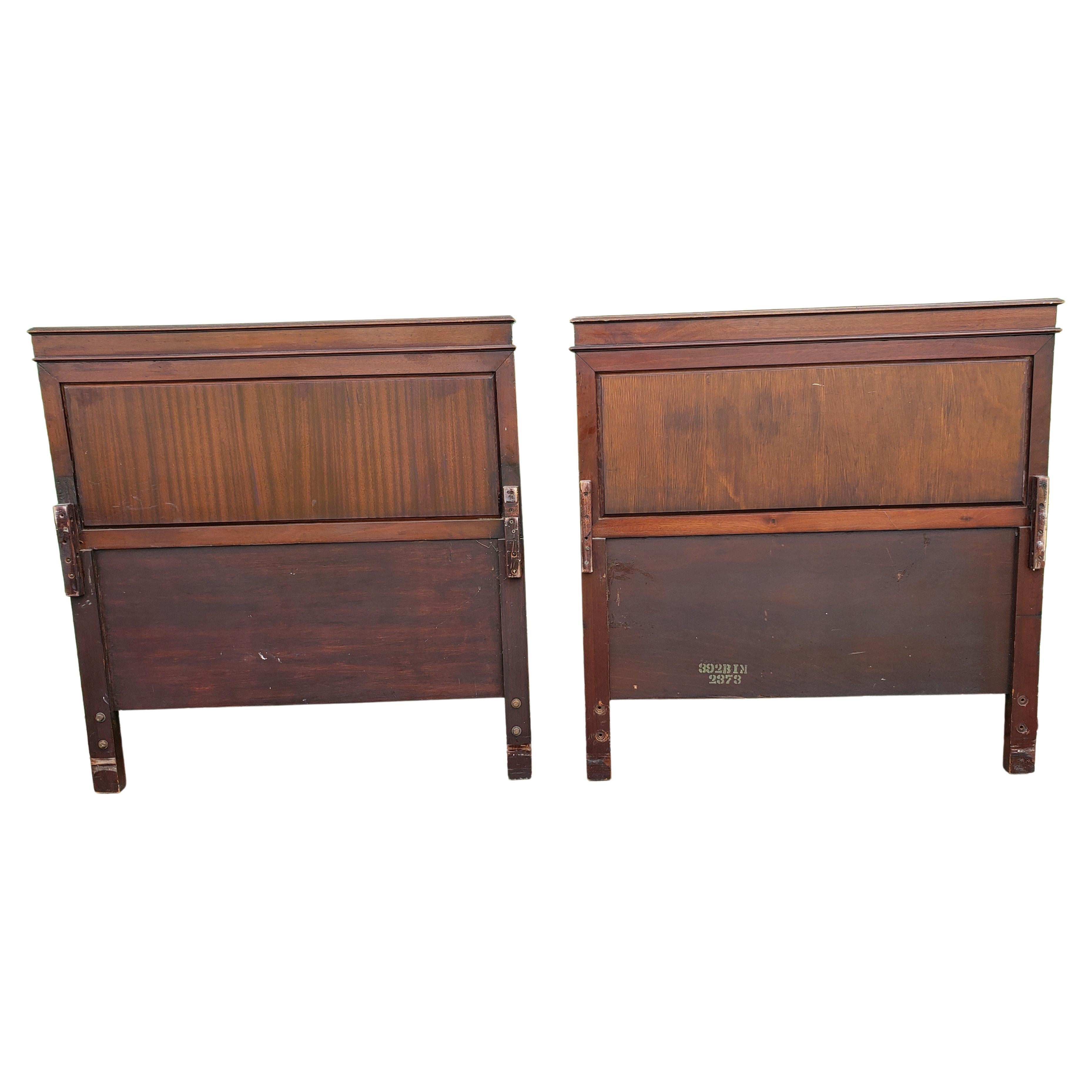 Pair of 1900s American Empire Flame Mahogany Twin Size  Headboards w/ Fretworks In Good Condition For Sale In Germantown, MD