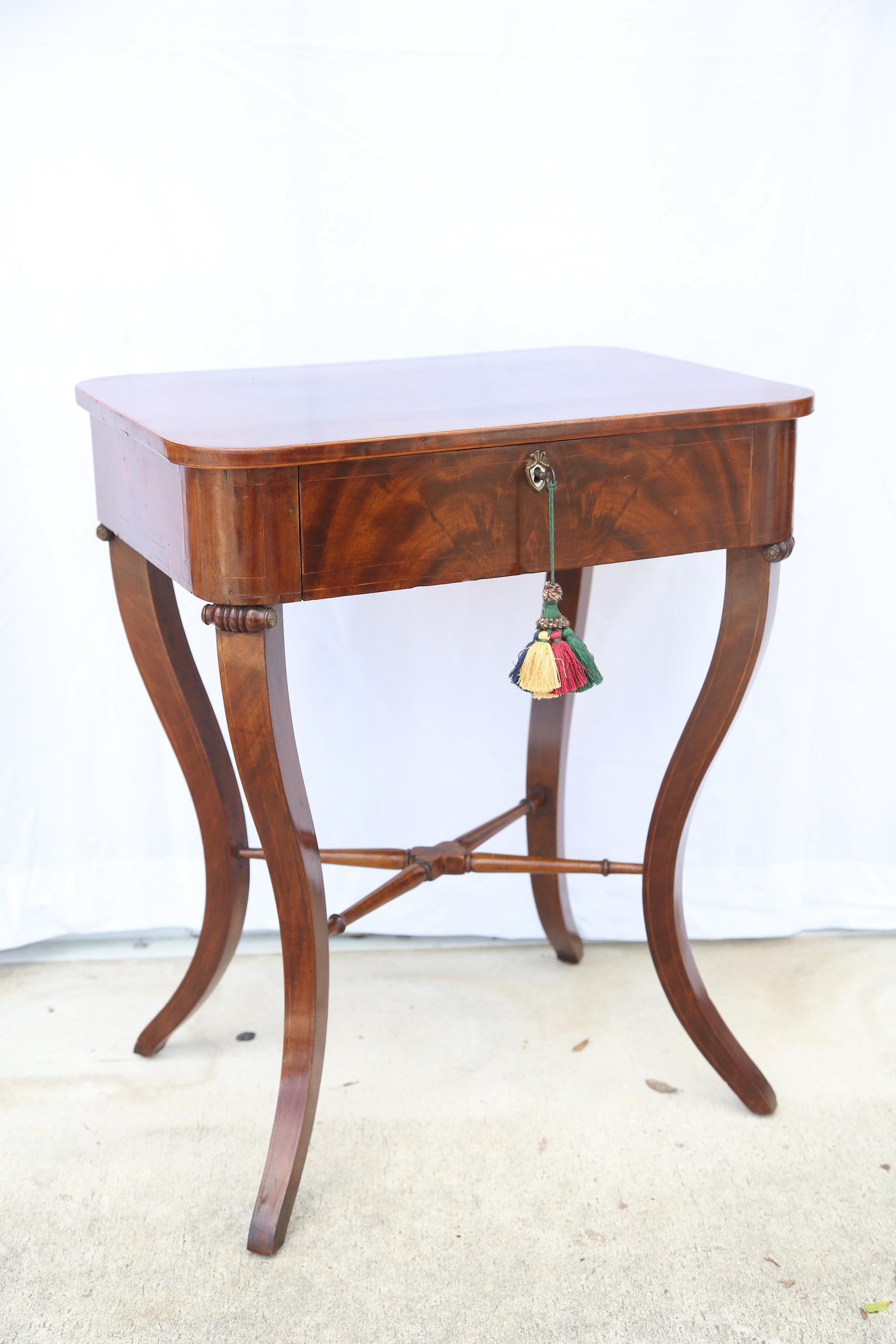 Antique English side table with one drawer and lock and key.