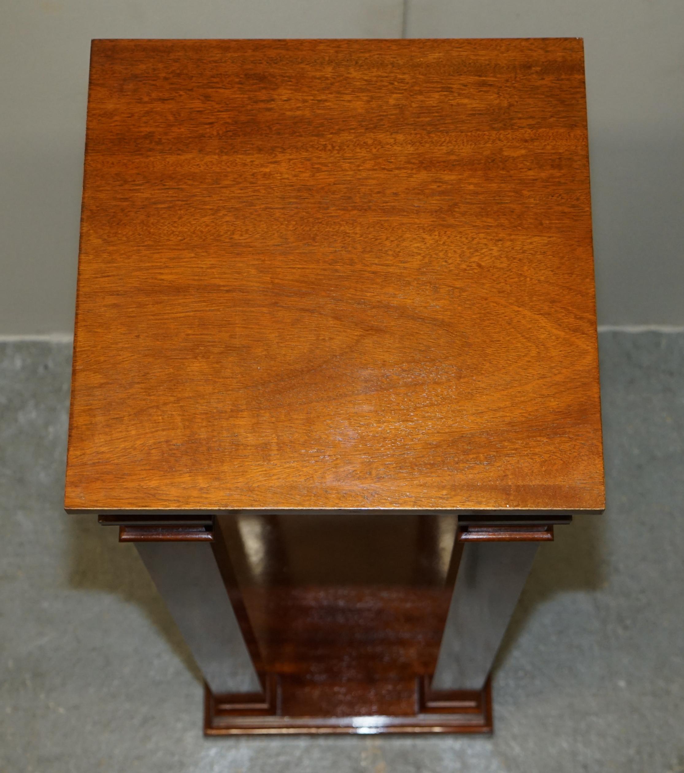 Antique Flamed Hardwood Pedestal from Princess Diana's Family Home Spencer House For Sale 4