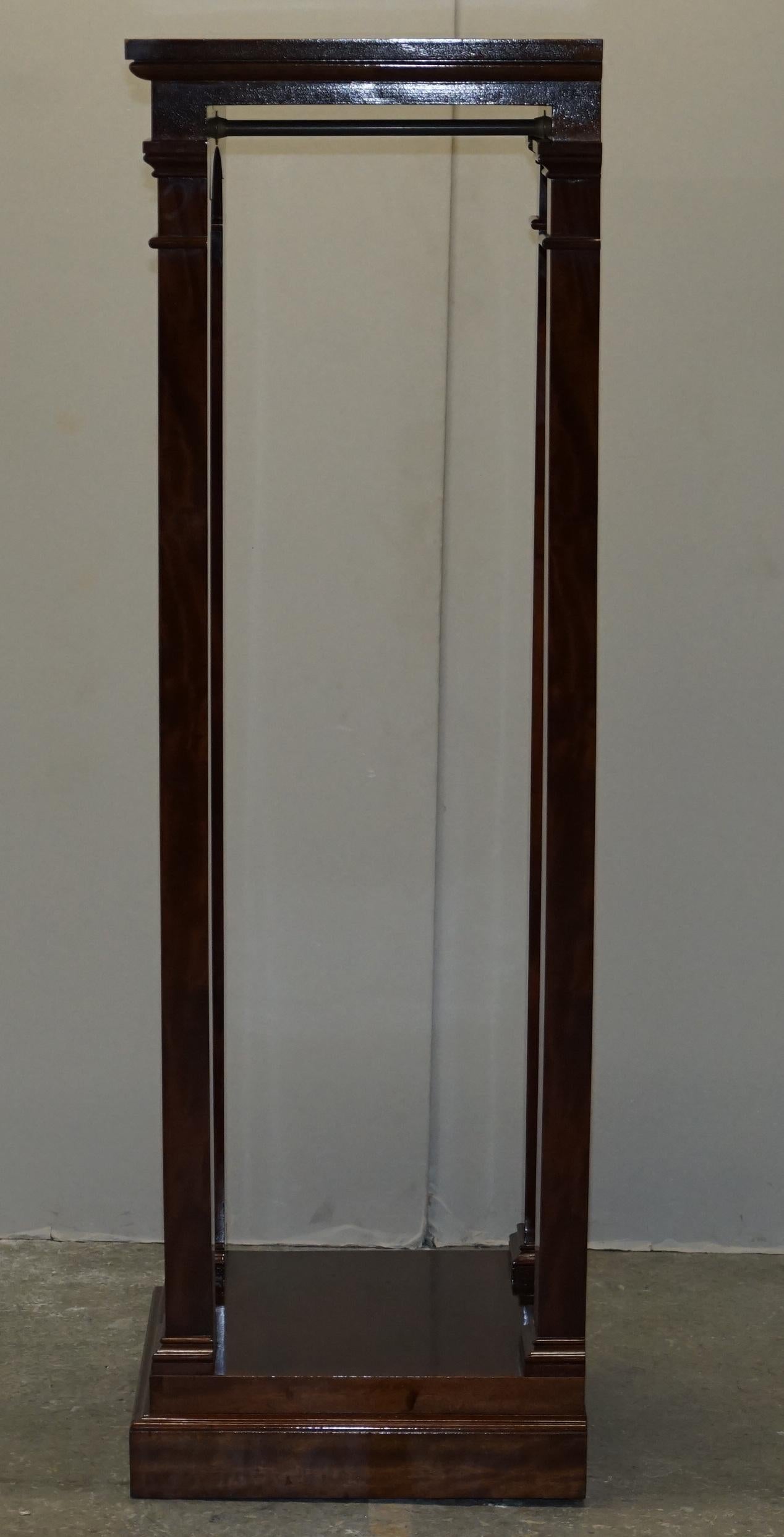Antique Flamed Hardwood Pedestal from Princess Diana's Family Home Spencer House For Sale 8